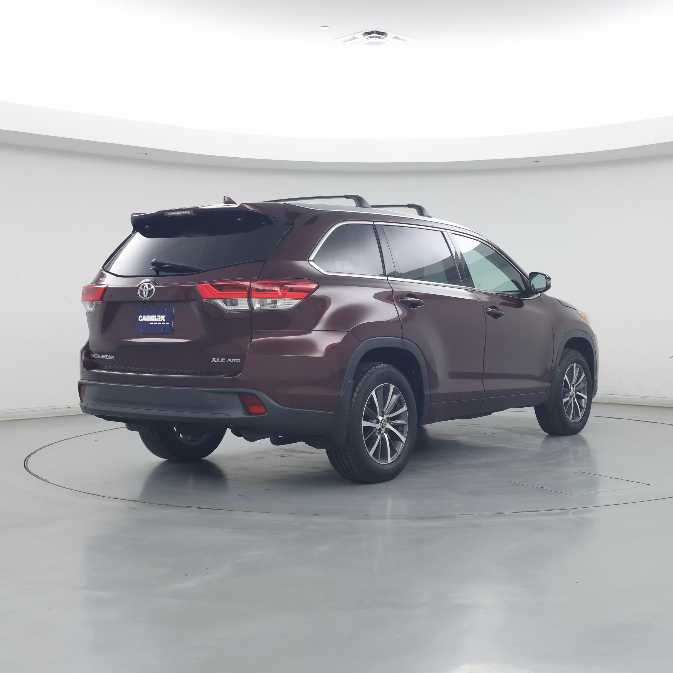 Thumbnail: 2018 Toyota Highlander - 8
