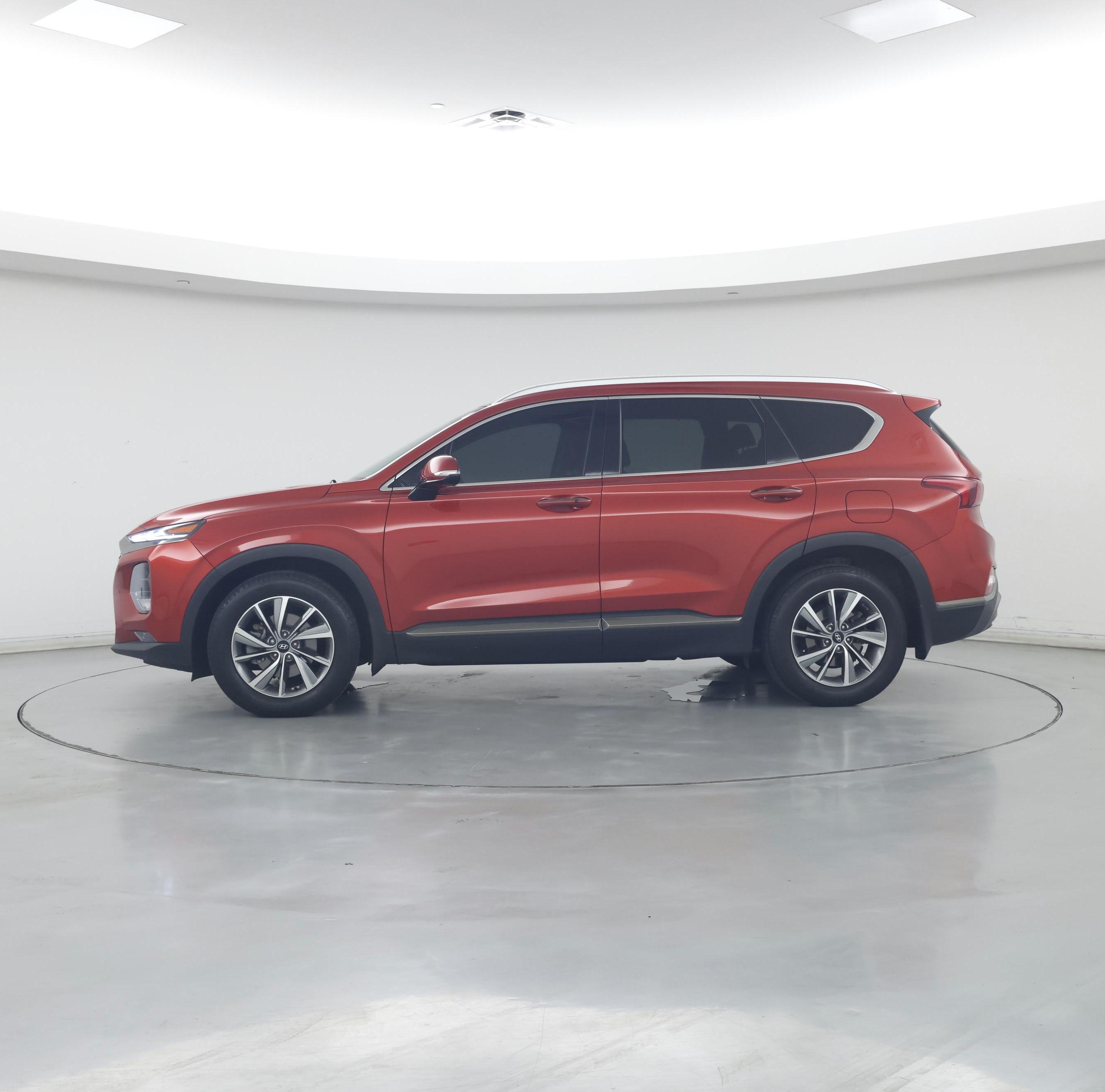 Thumbnail: 2019 Hyundai Santa Fe - 3