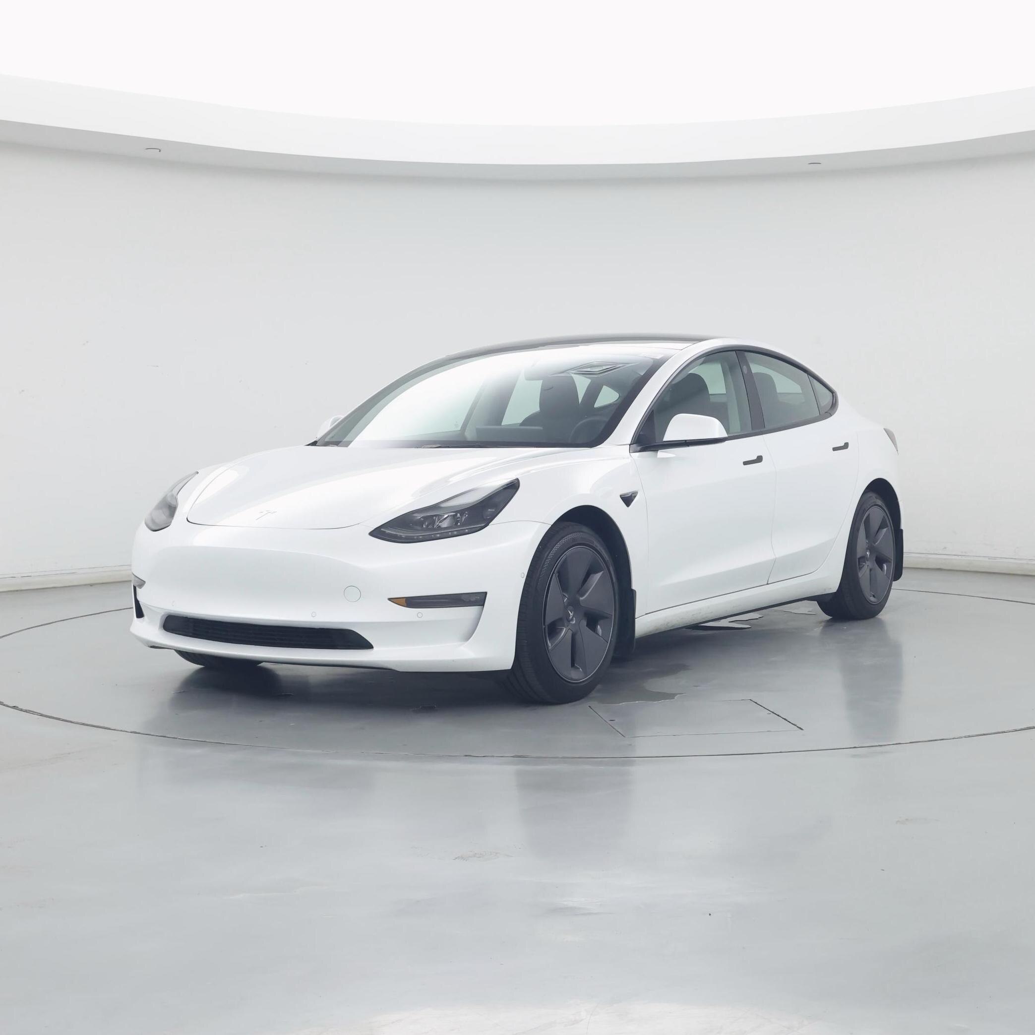 Thumbnail: 2022 Tesla Model 3 - 4