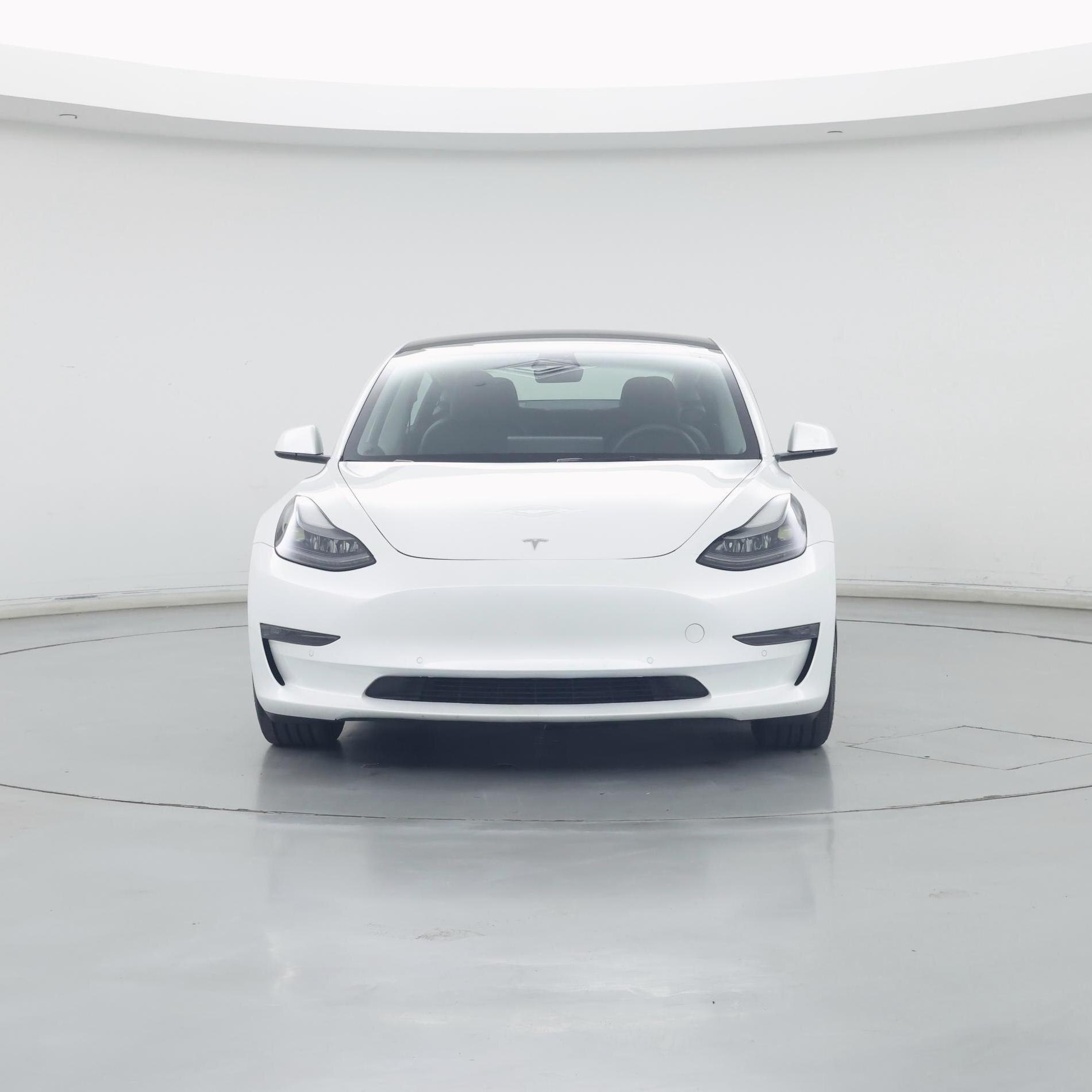 Thumbnail: 2022 Tesla Model 3 - 5
