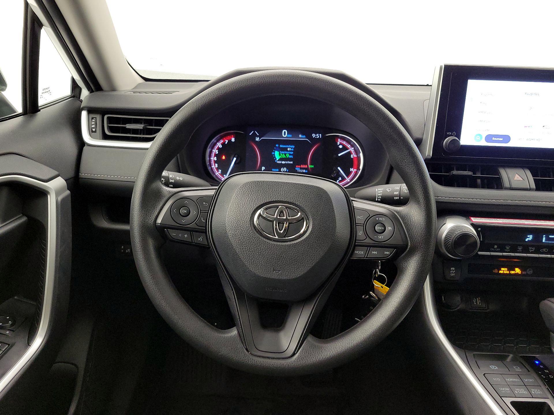 Thumbnail: 2024 Toyota RAV4 - 10