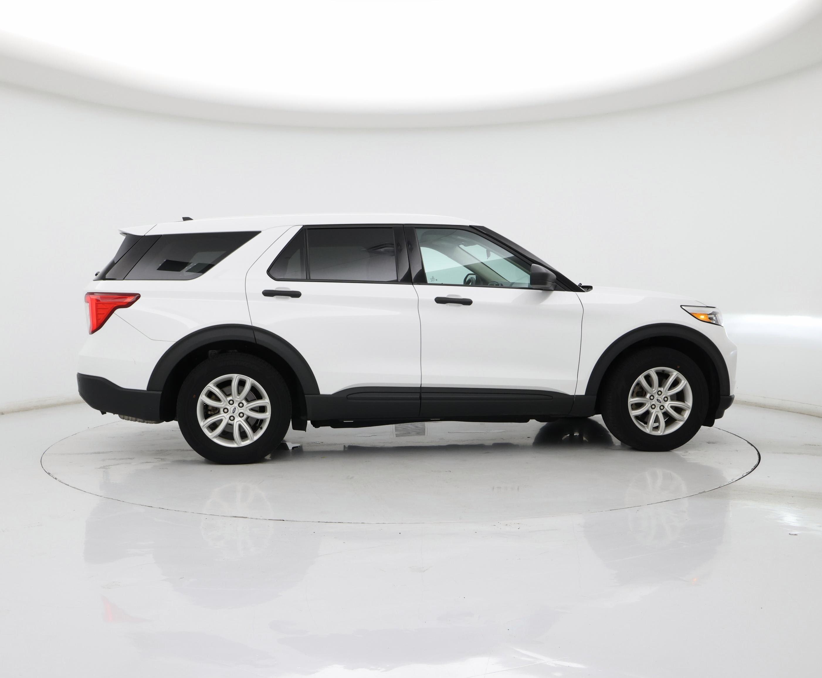Thumbnail: 2021 Ford Explorer - 7