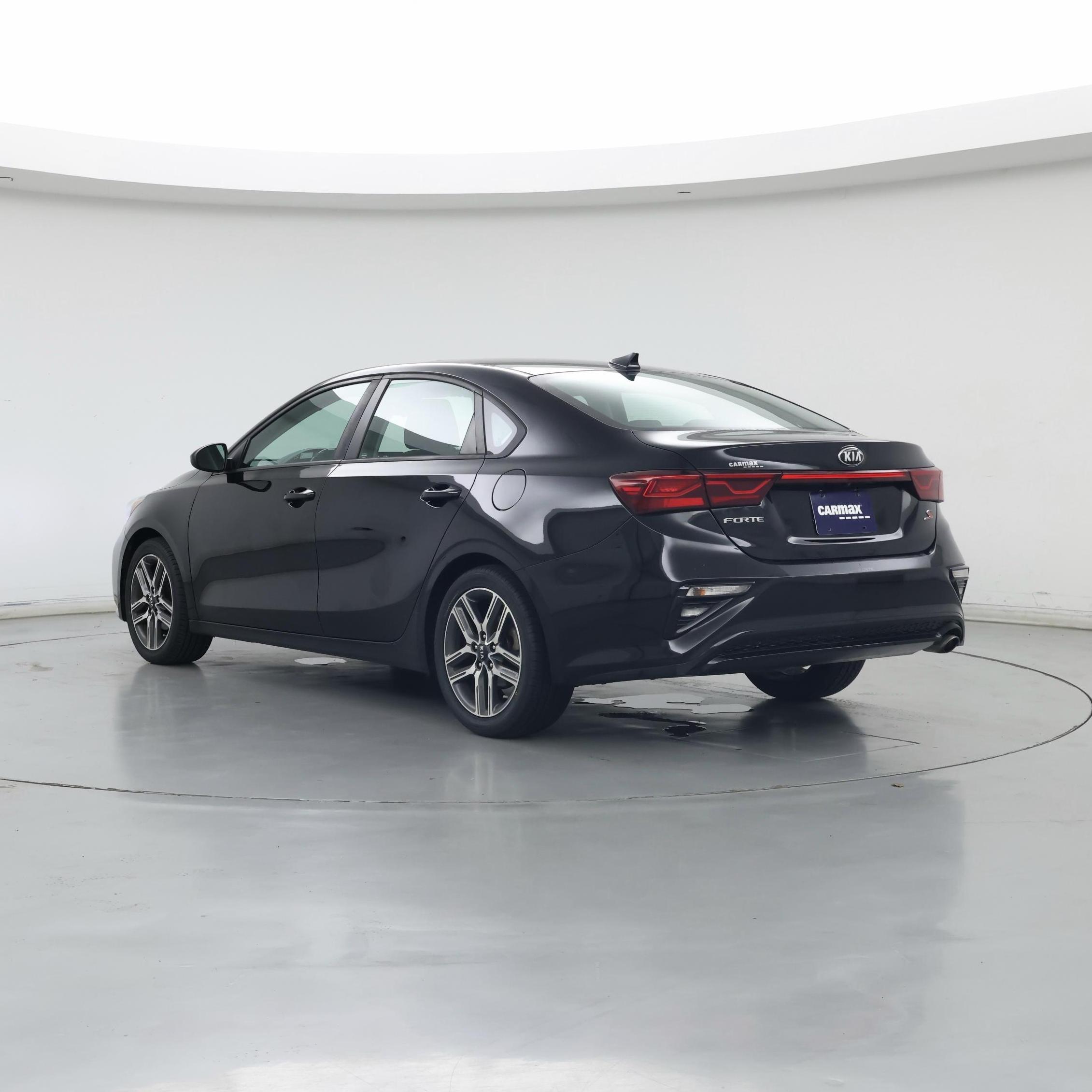 Thumbnail: 2019 Kia Forte - 2