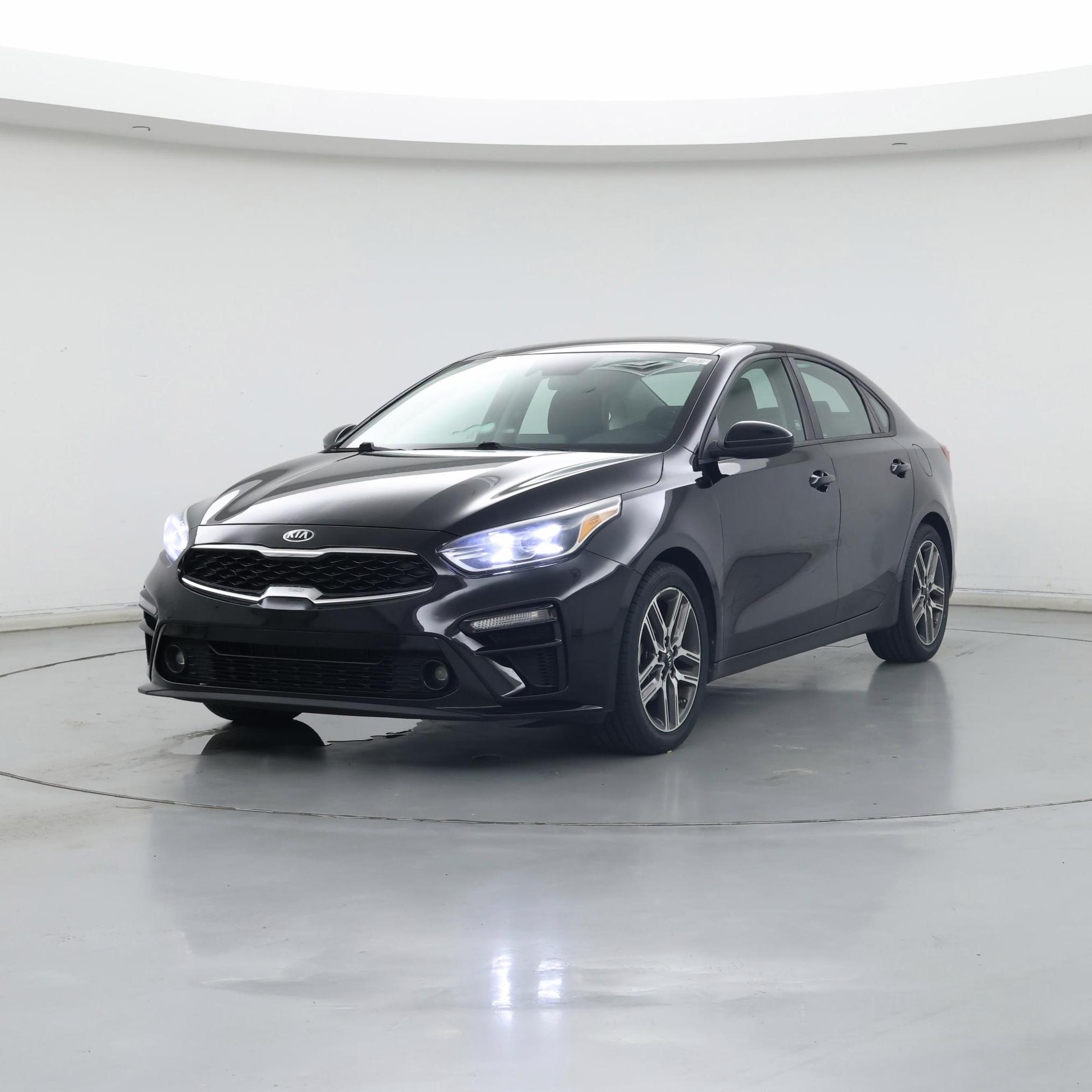 Thumbnail: 2019 Kia Forte - 4