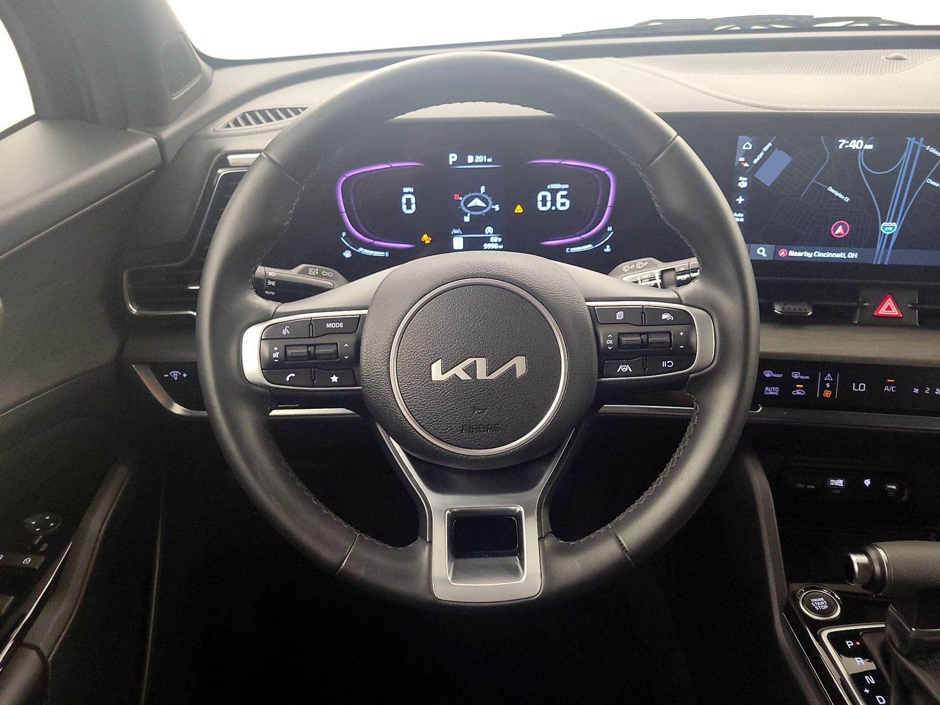 Thumbnail: 2023 Kia Sportage - 10