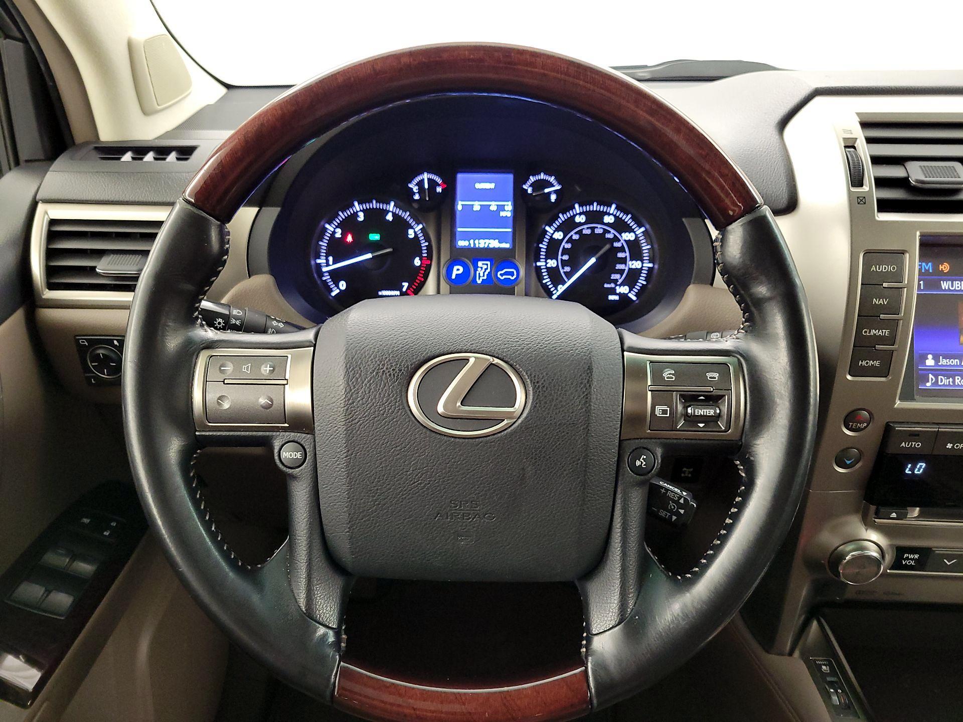 Thumbnail: 2017 Lexus GX - 10