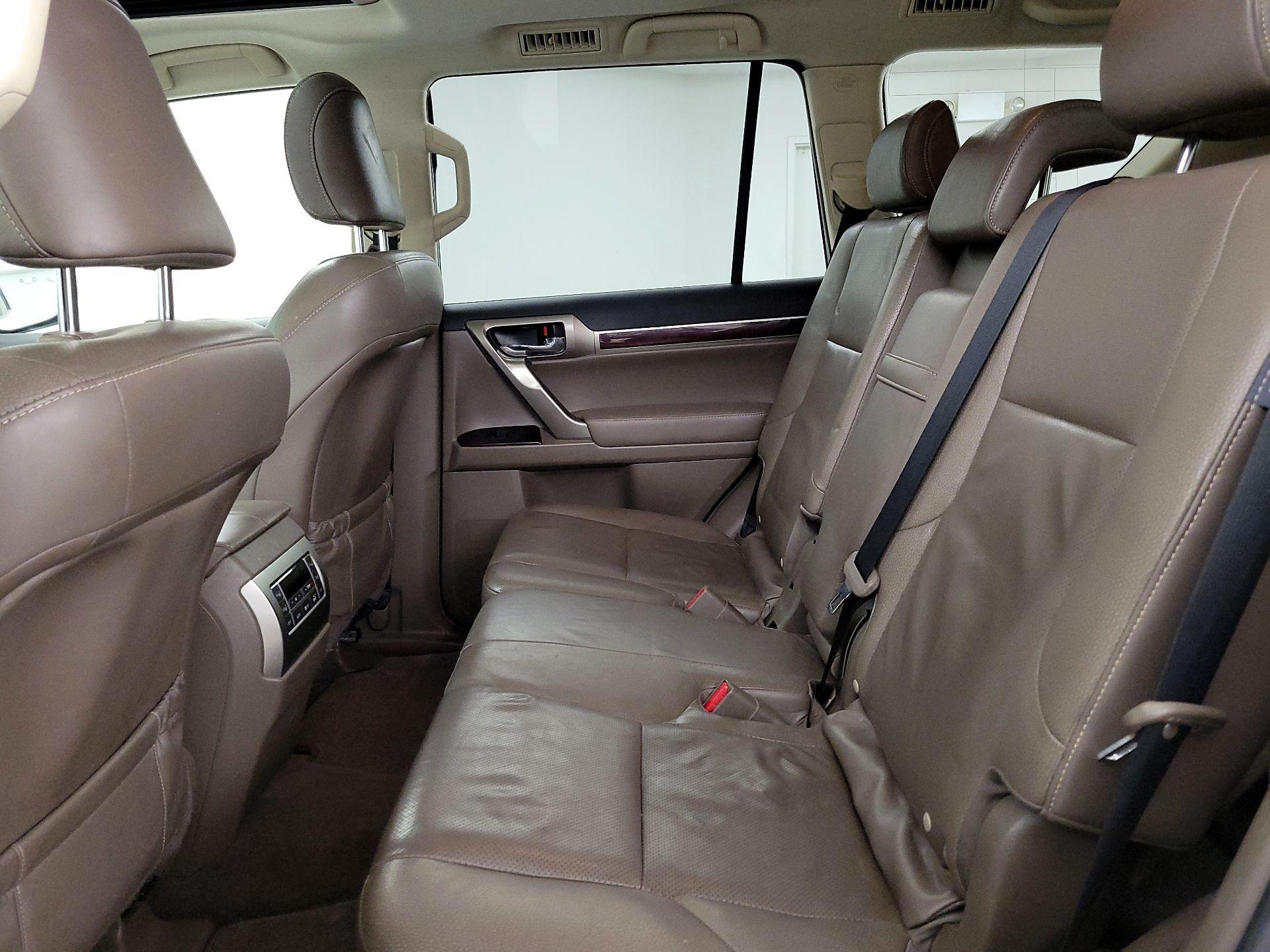 Thumbnail: 2017 Lexus GX - 20