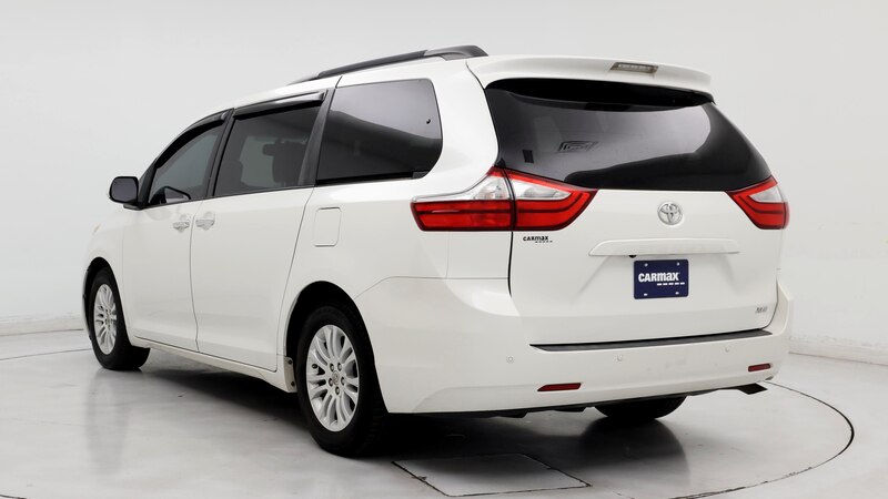 2016 Toyota Sienna XLE Premium 2