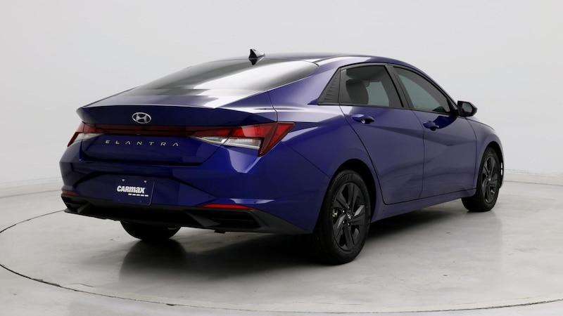 2021 Hyundai Elantra SEL 8