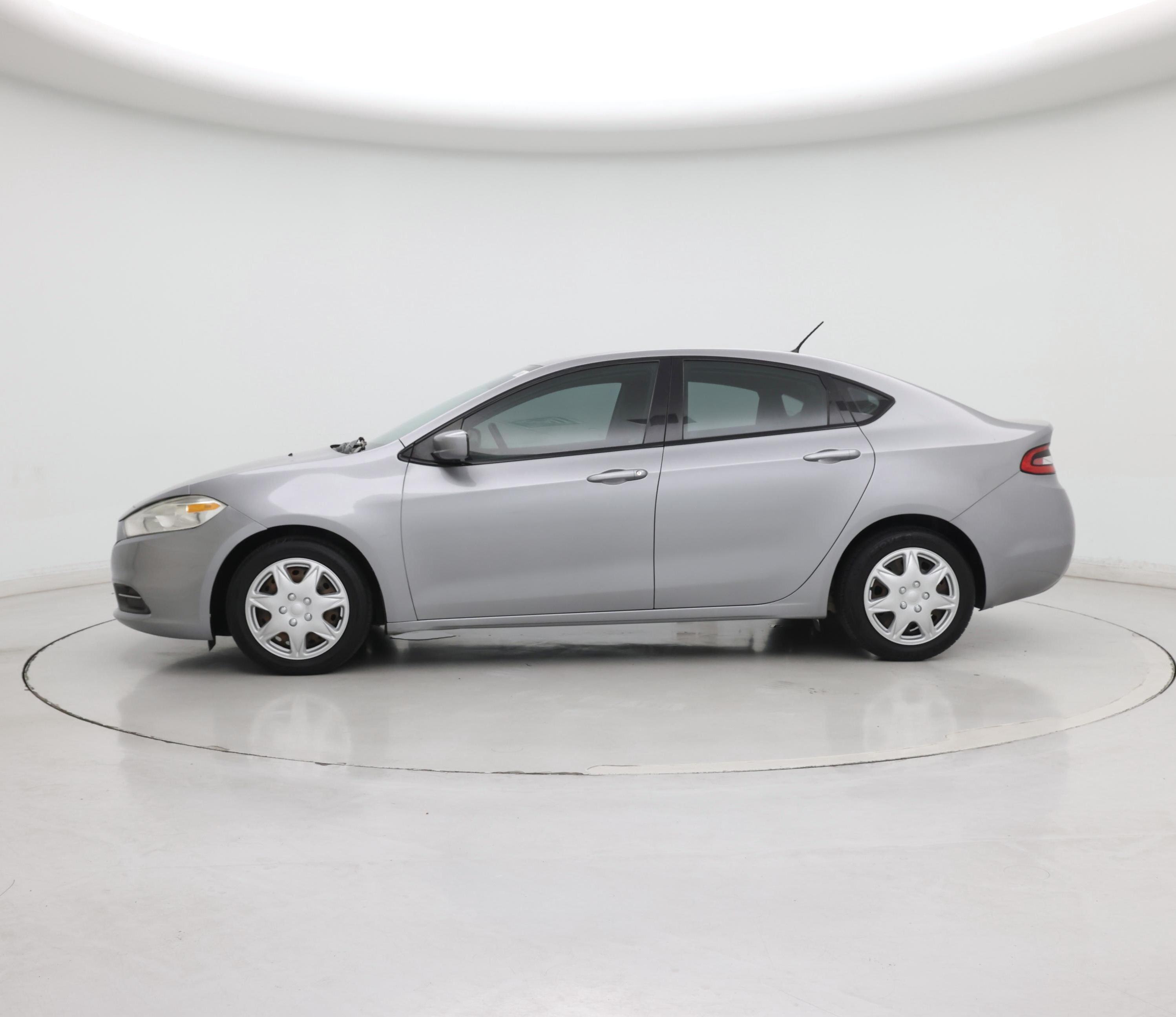 Thumbnail: 2016 Dodge Dart - 3