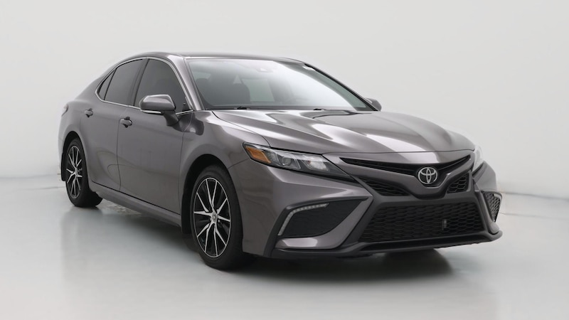 2024 Toyota Camry SE Hero Image