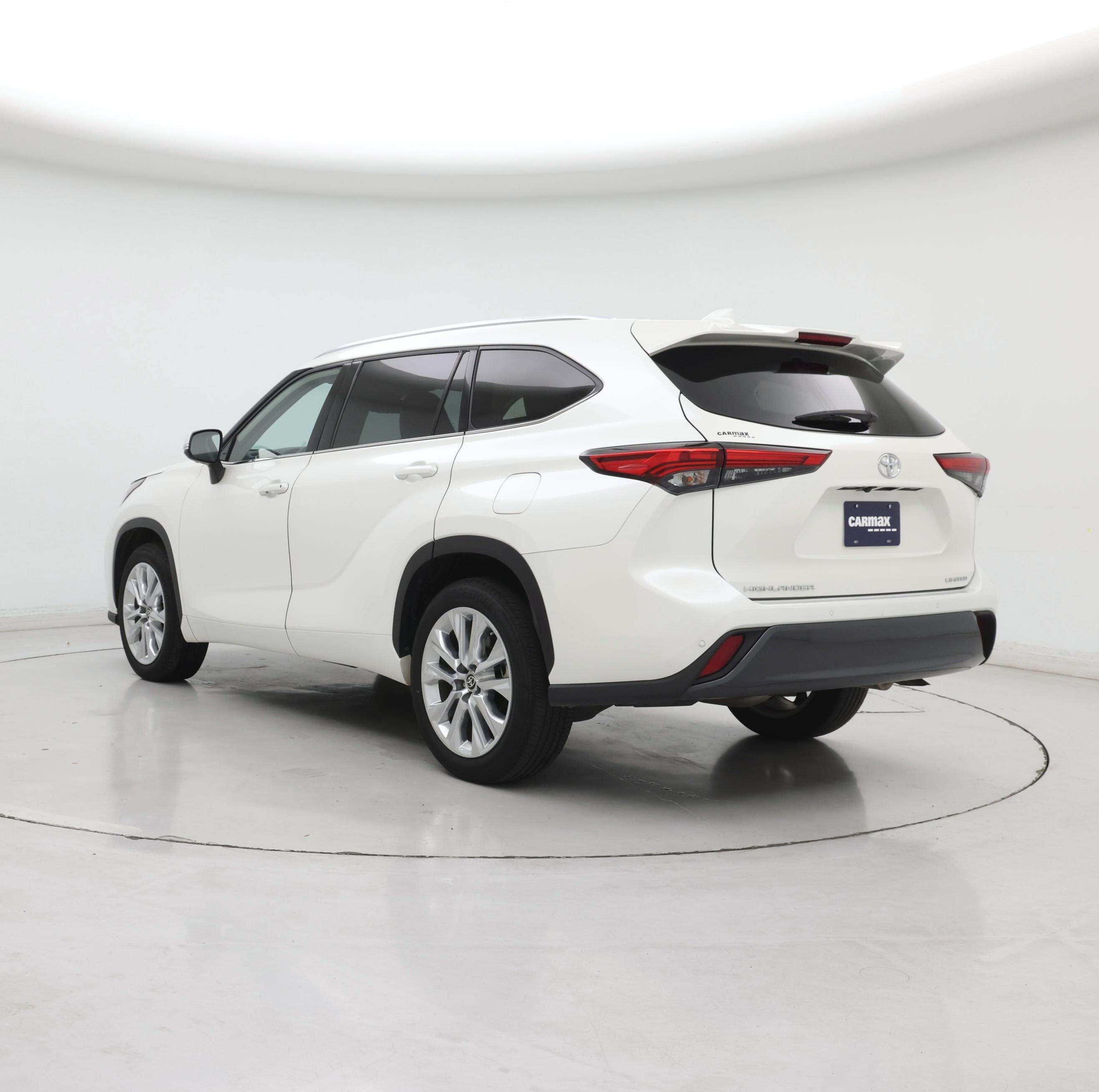 Thumbnail: 2021 Toyota Highlander - 2
