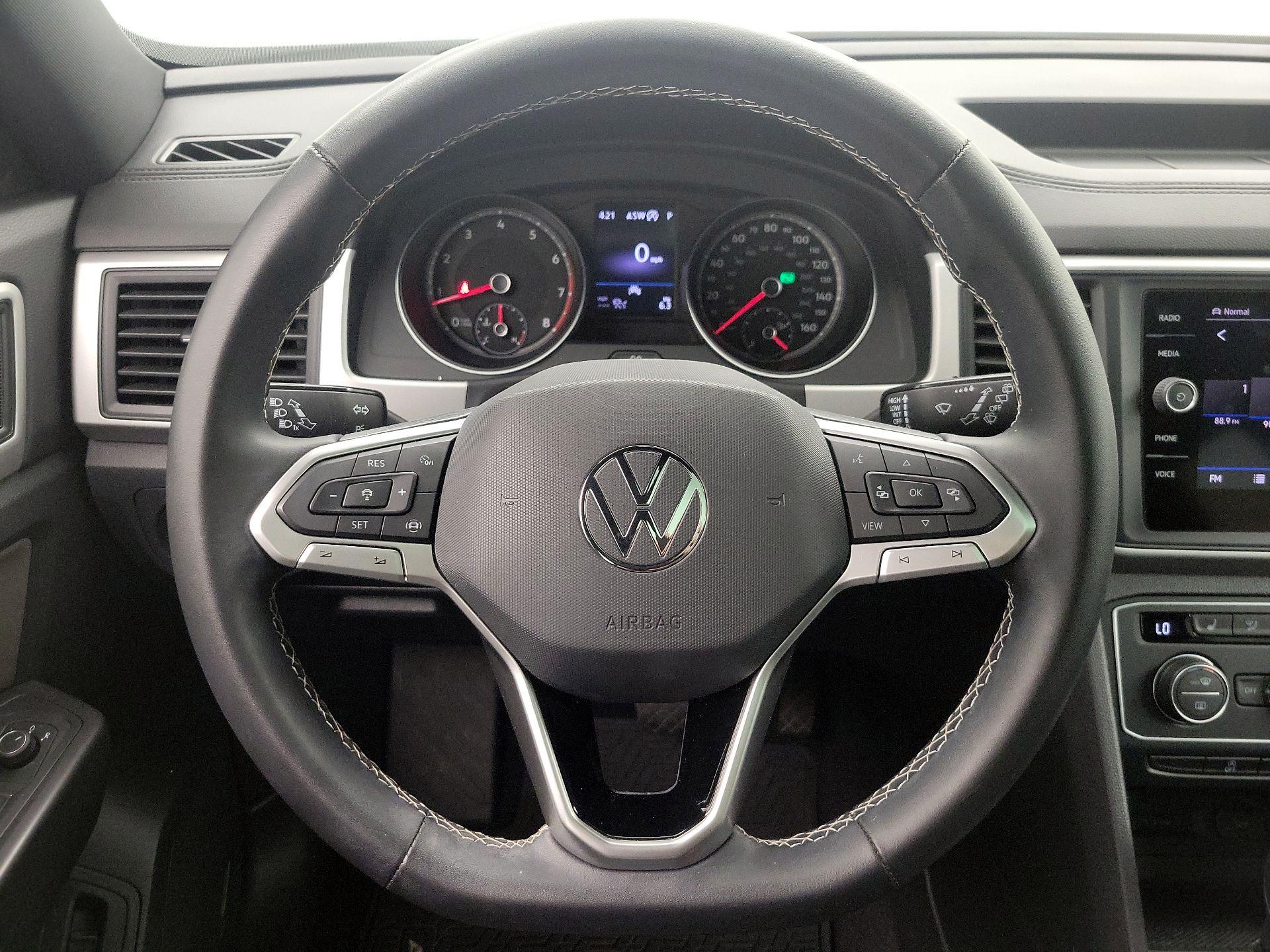 Thumbnail: 2021 Volkswagen Atlas - 10