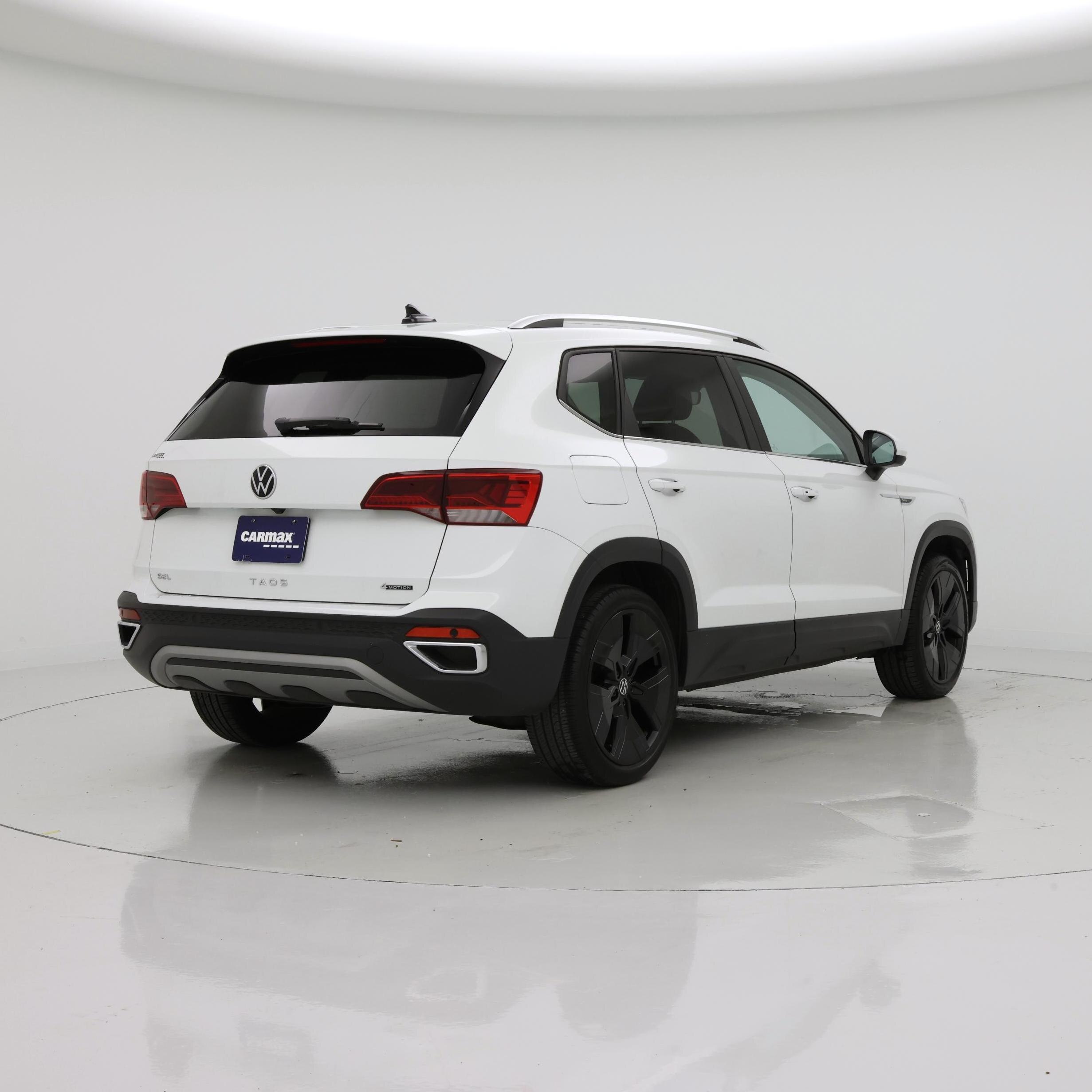Thumbnail: 2022 Volkswagen Taos - 8