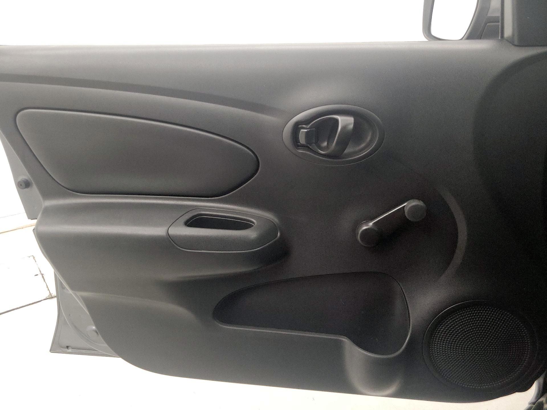 Thumbnail: 2016 Nissan Versa - 12