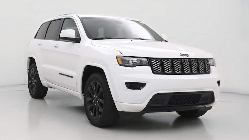2017 Jeep Grand Cherokee Altitude Hero Image