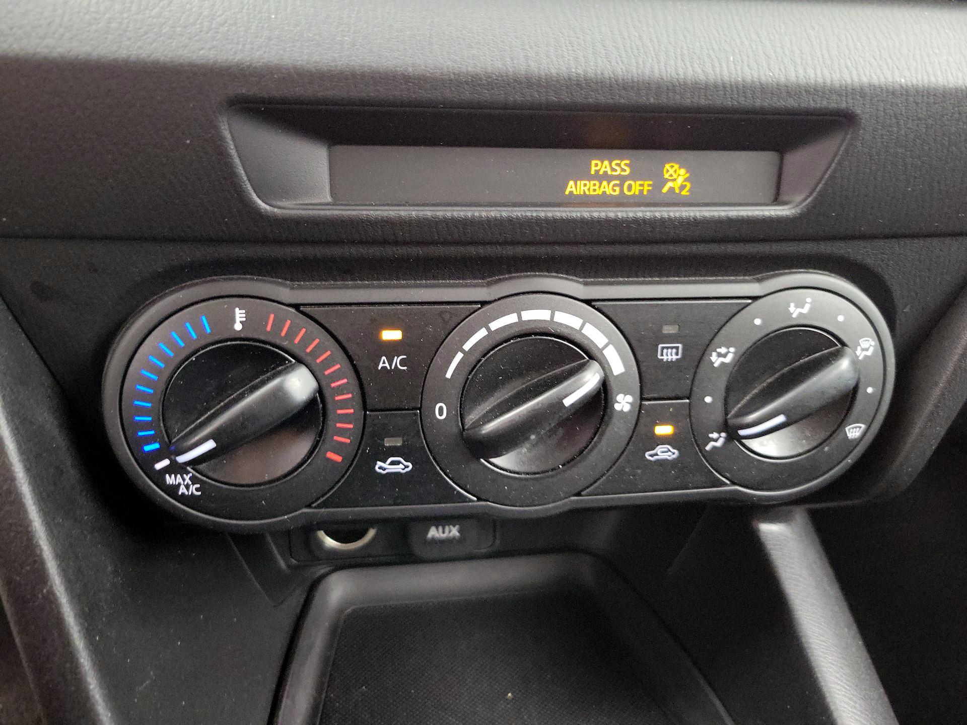 Thumbnail: 2014 Mazda Mazda3 - 15
