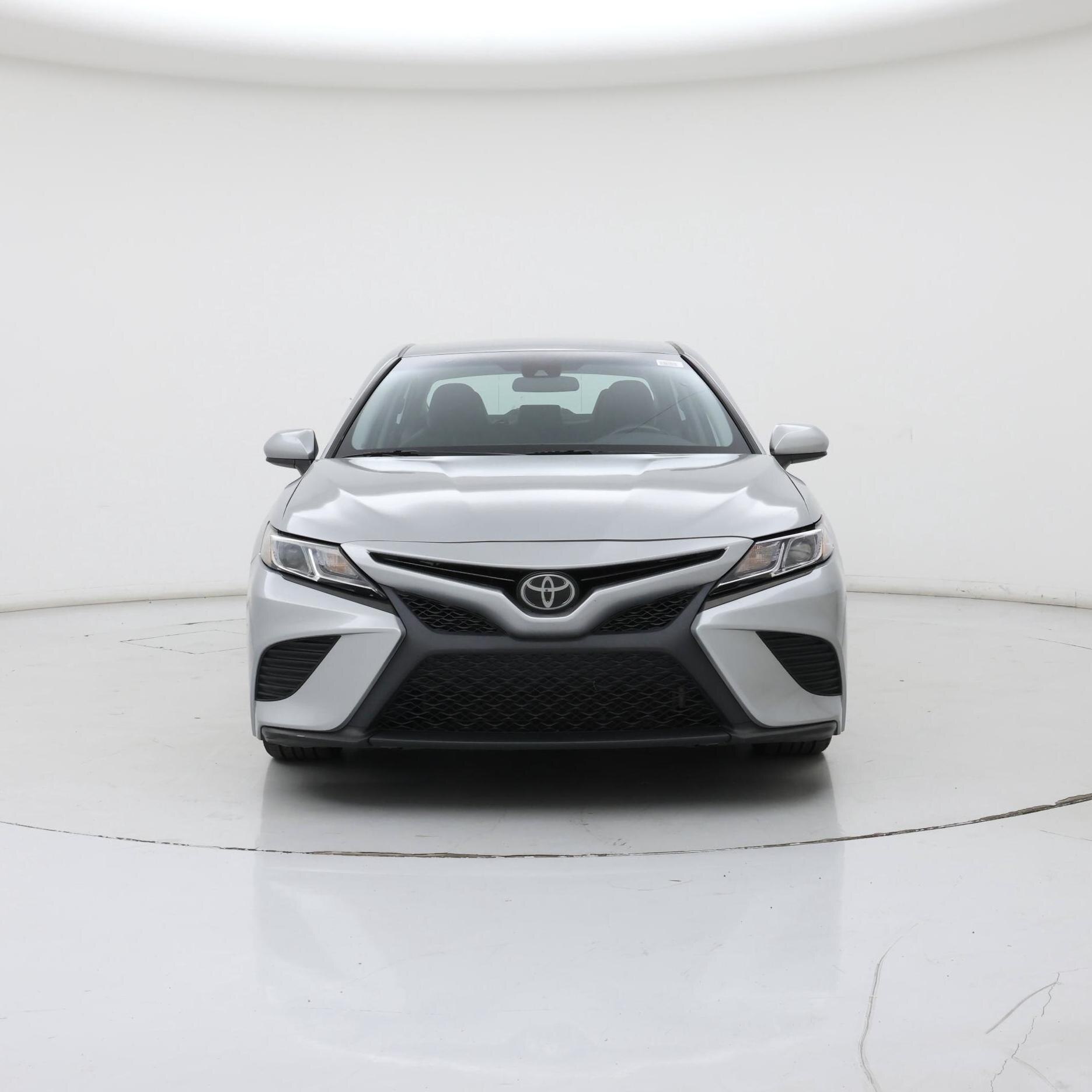 Thumbnail: 2019 Toyota Camry - 5