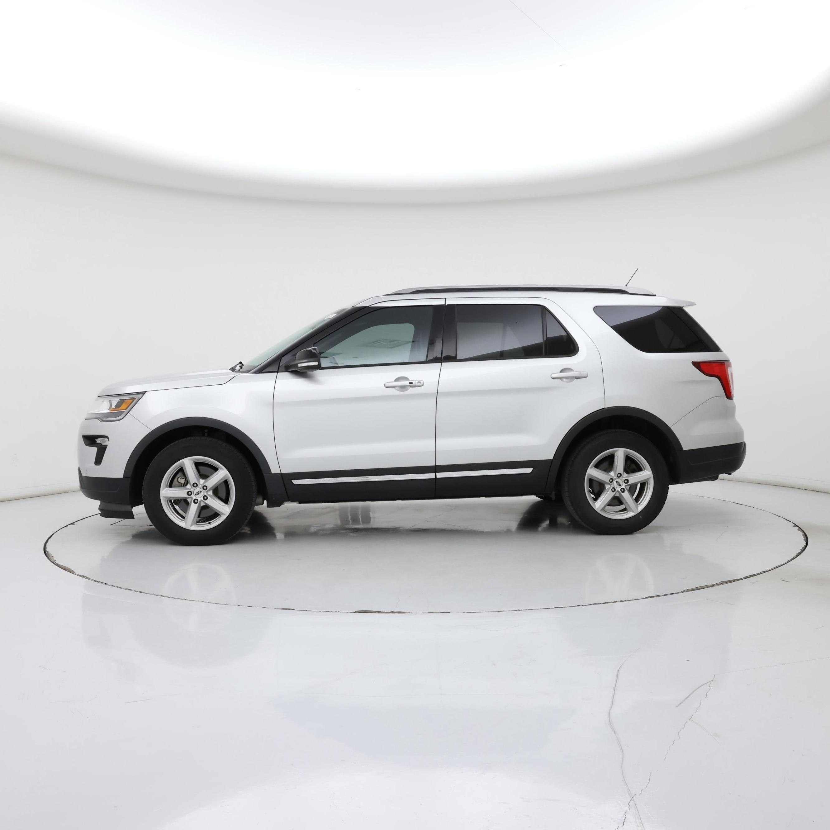 Thumbnail: 2018 Ford Explorer - 3