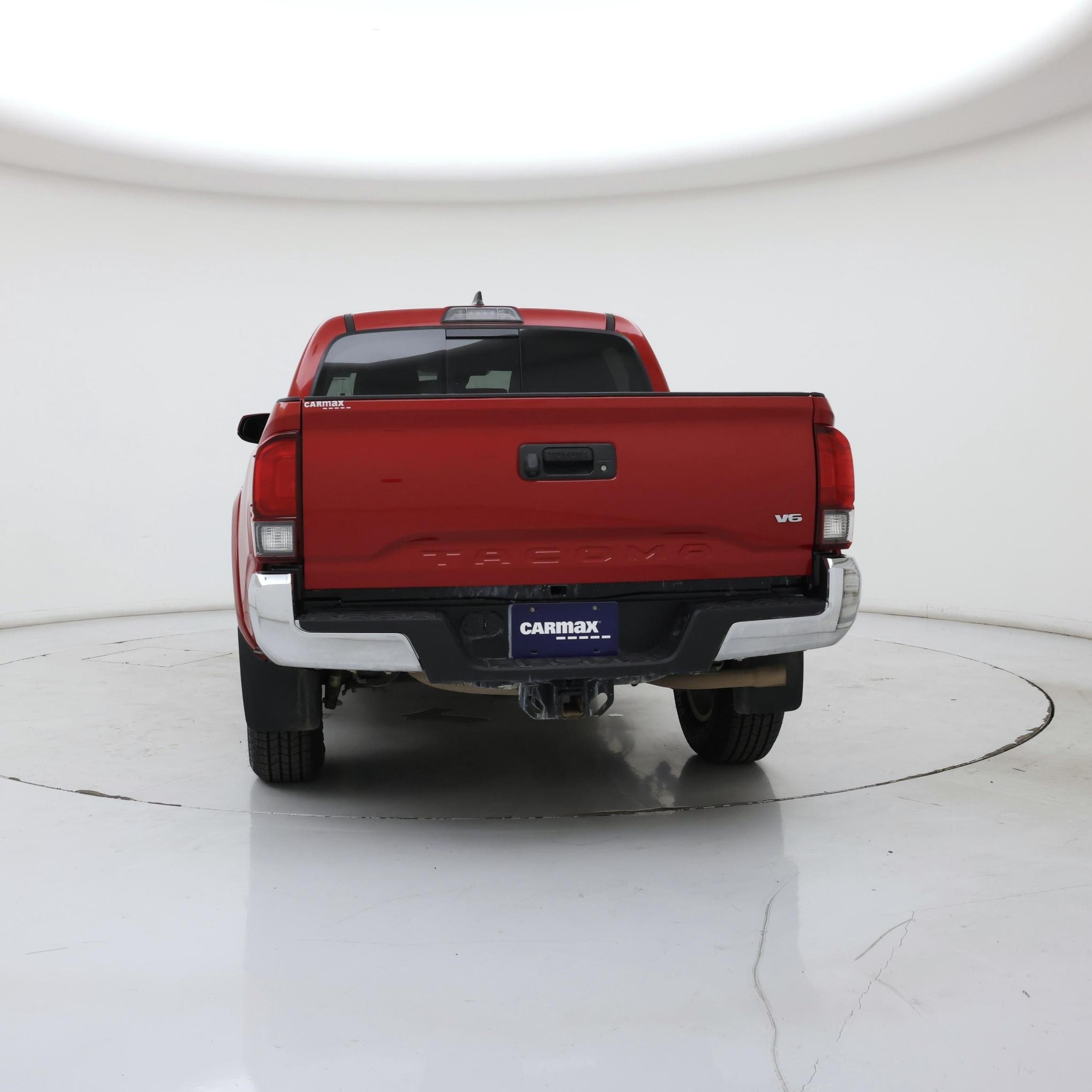 Thumbnail: 2018 Toyota Tacoma - 6
