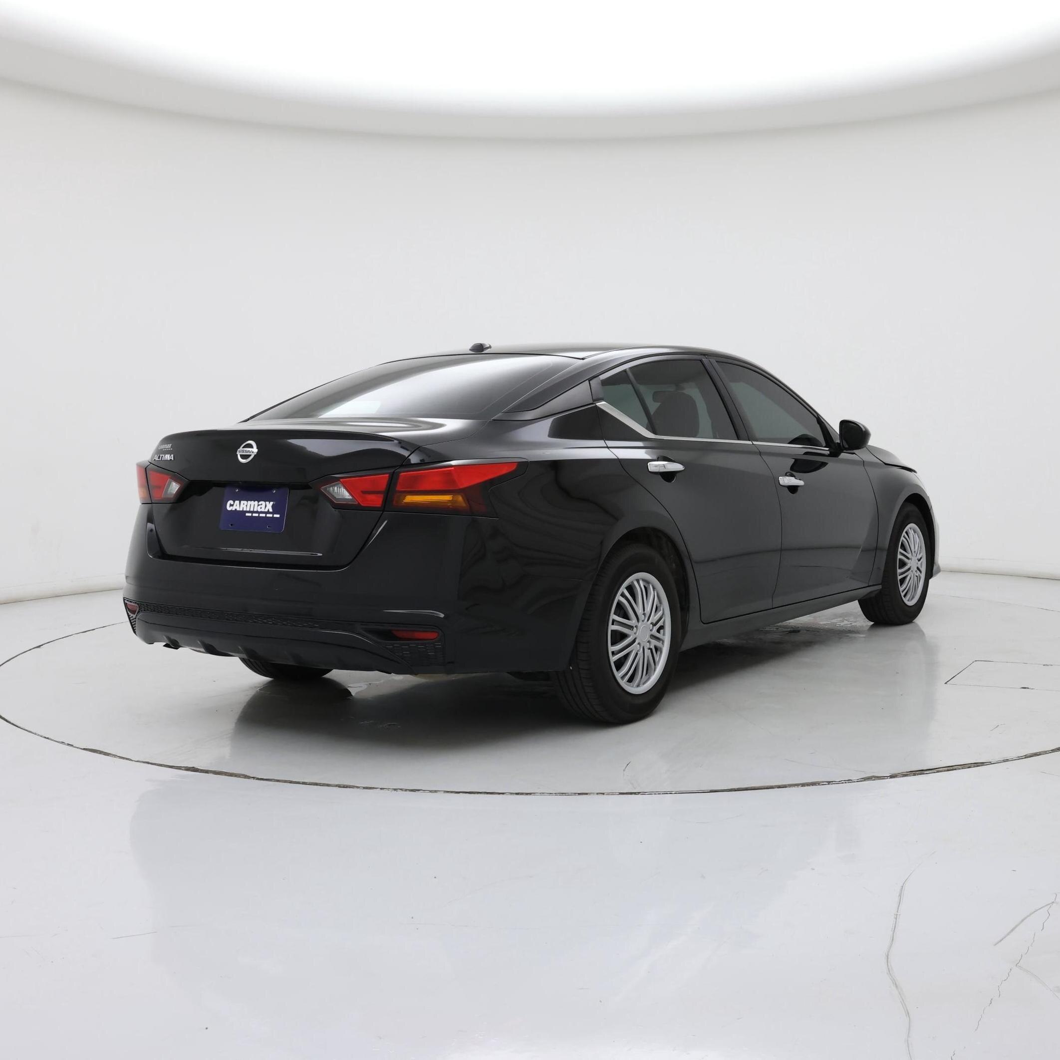 Thumbnail: 2020 Nissan Altima - 8