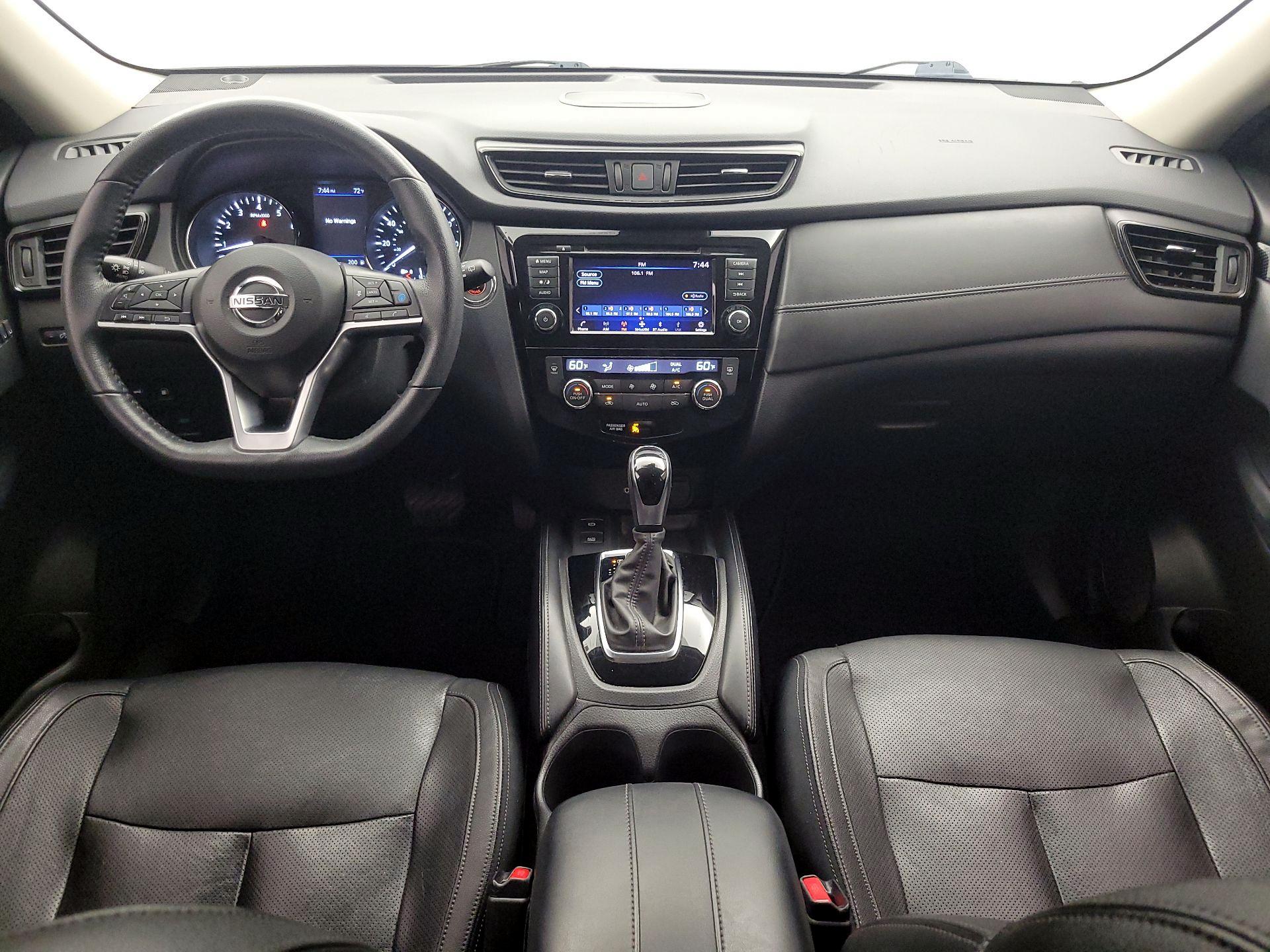 Thumbnail: 2020 Nissan Rogue - 9