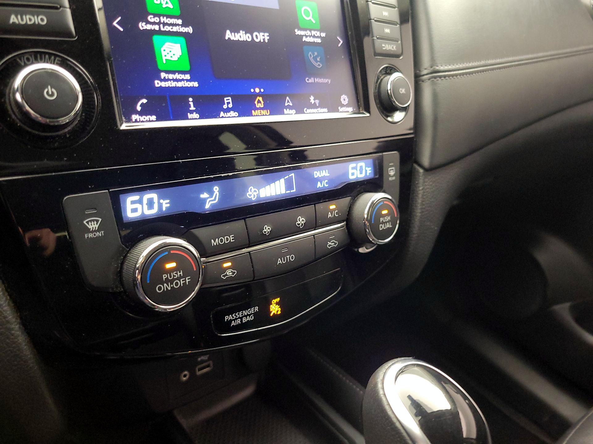 Thumbnail: 2020 Nissan Rogue - 16