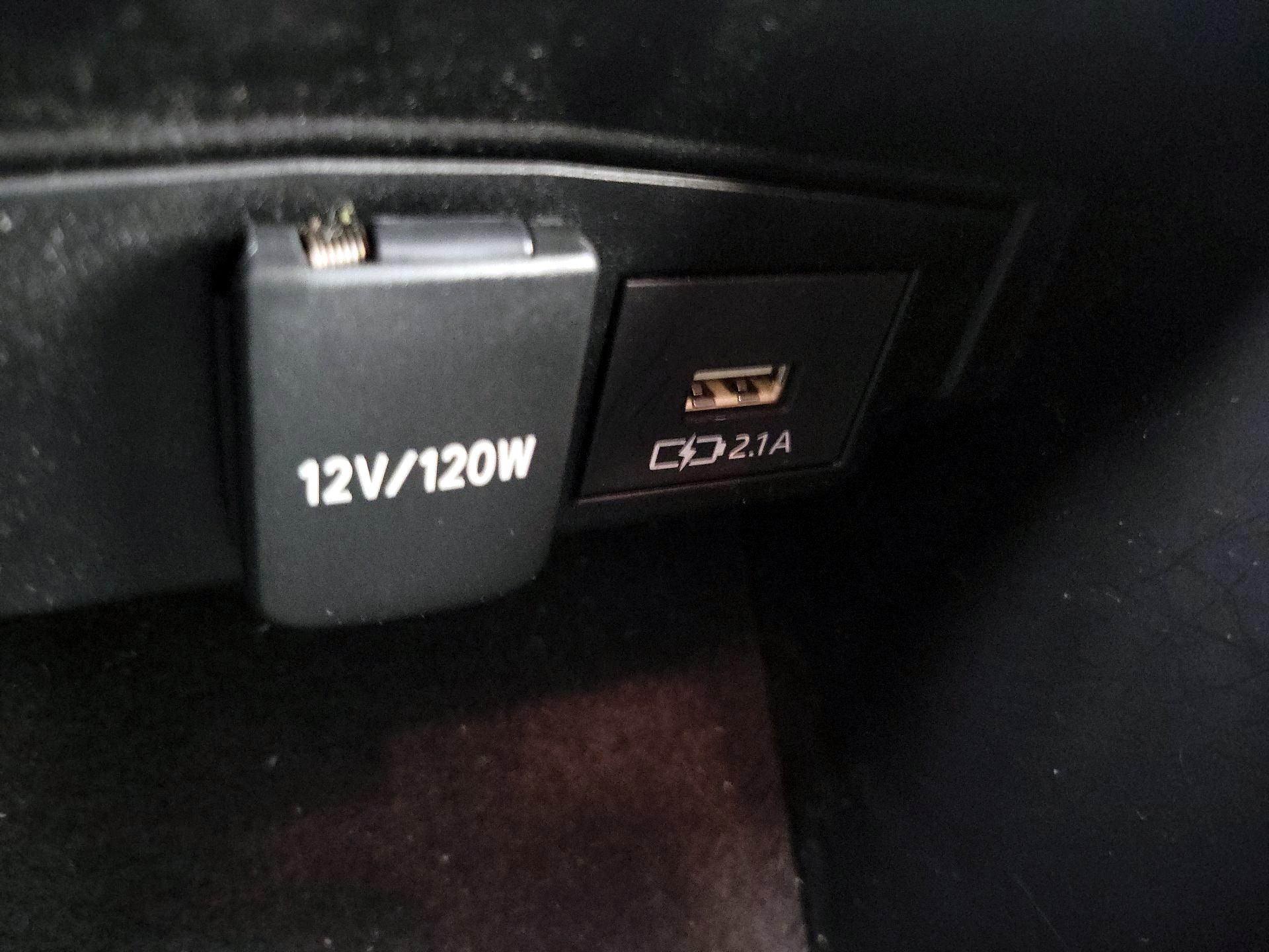 Thumbnail: 2021 Toyota Corolla - 18
