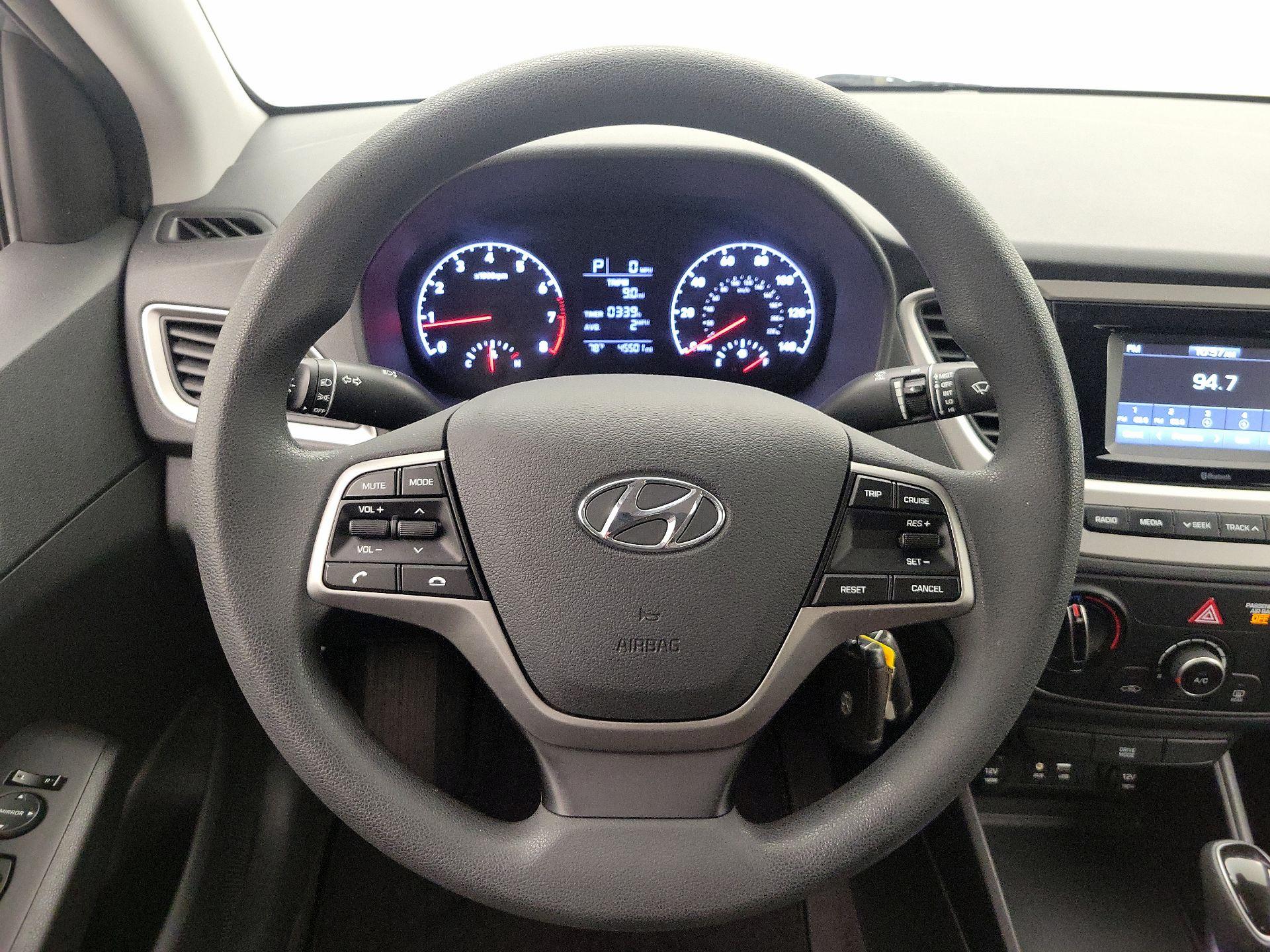 Thumbnail: 2019 Hyundai Accent - 10