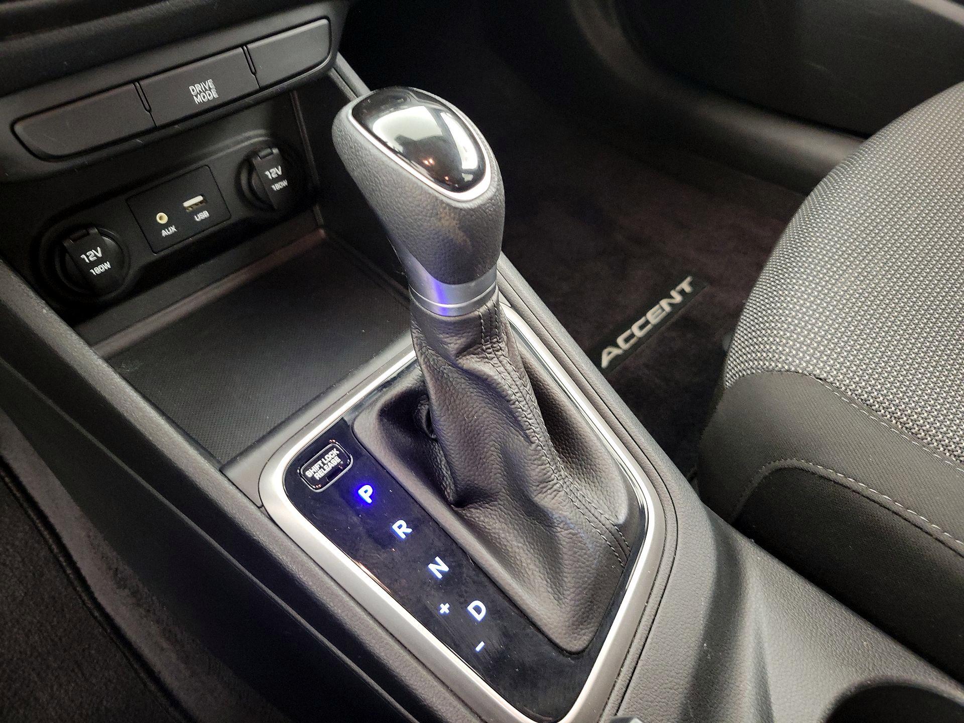 Thumbnail: 2019 Hyundai Accent - 17