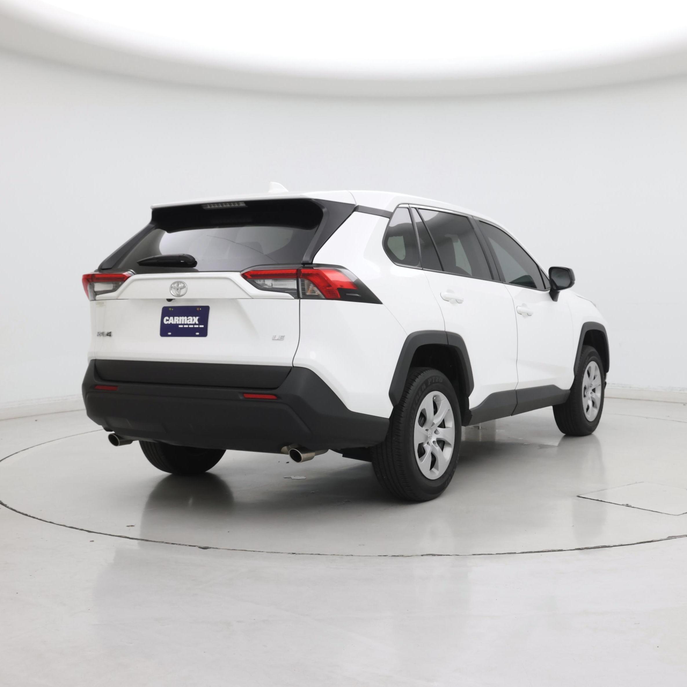 Thumbnail: 2023 Toyota RAV4 - 8