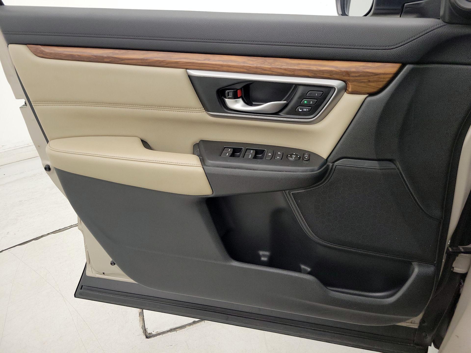 Thumbnail: 2019 Honda CR-V - 12
