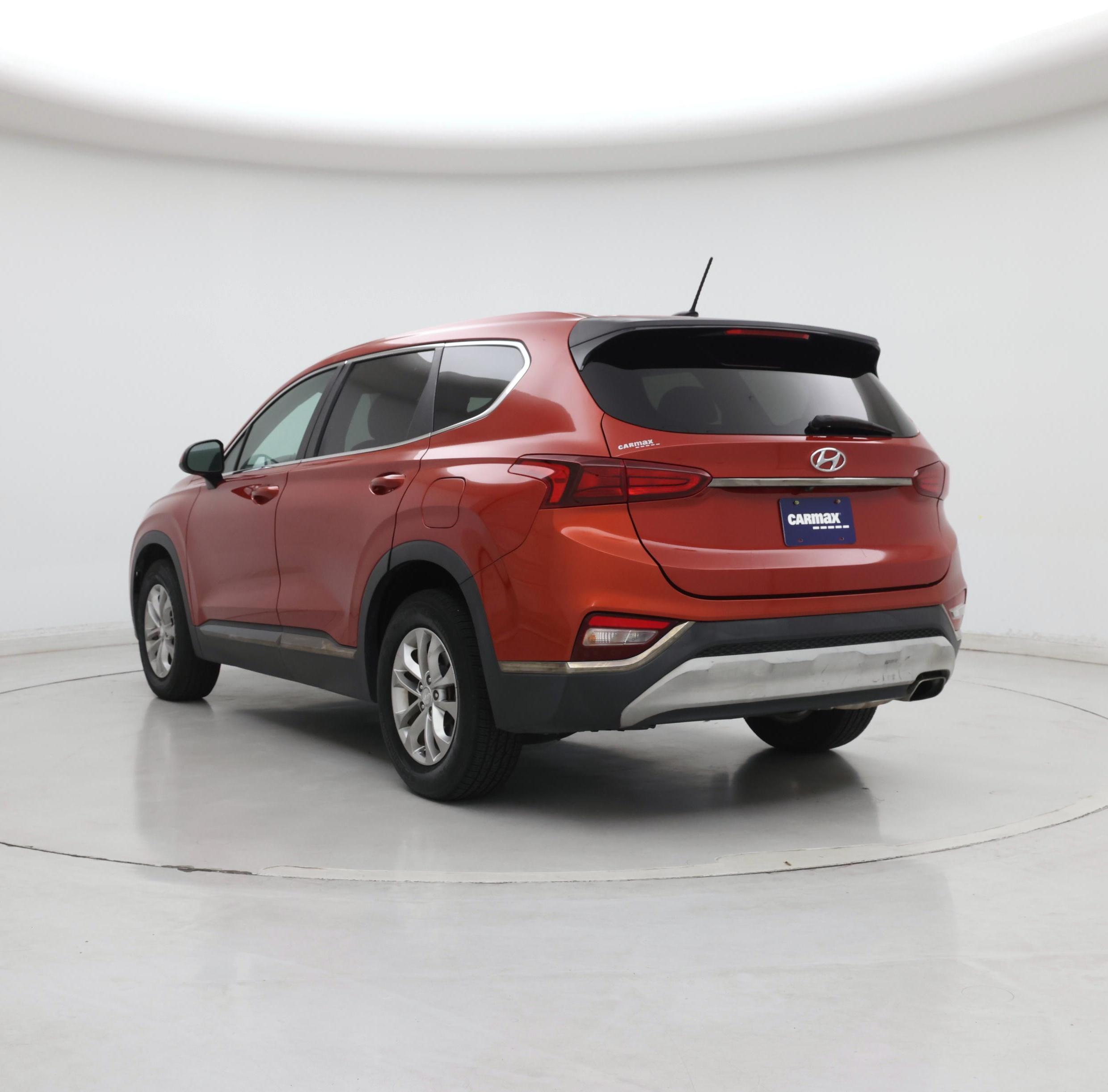 Thumbnail: 2019 Hyundai Santa Fe - 2