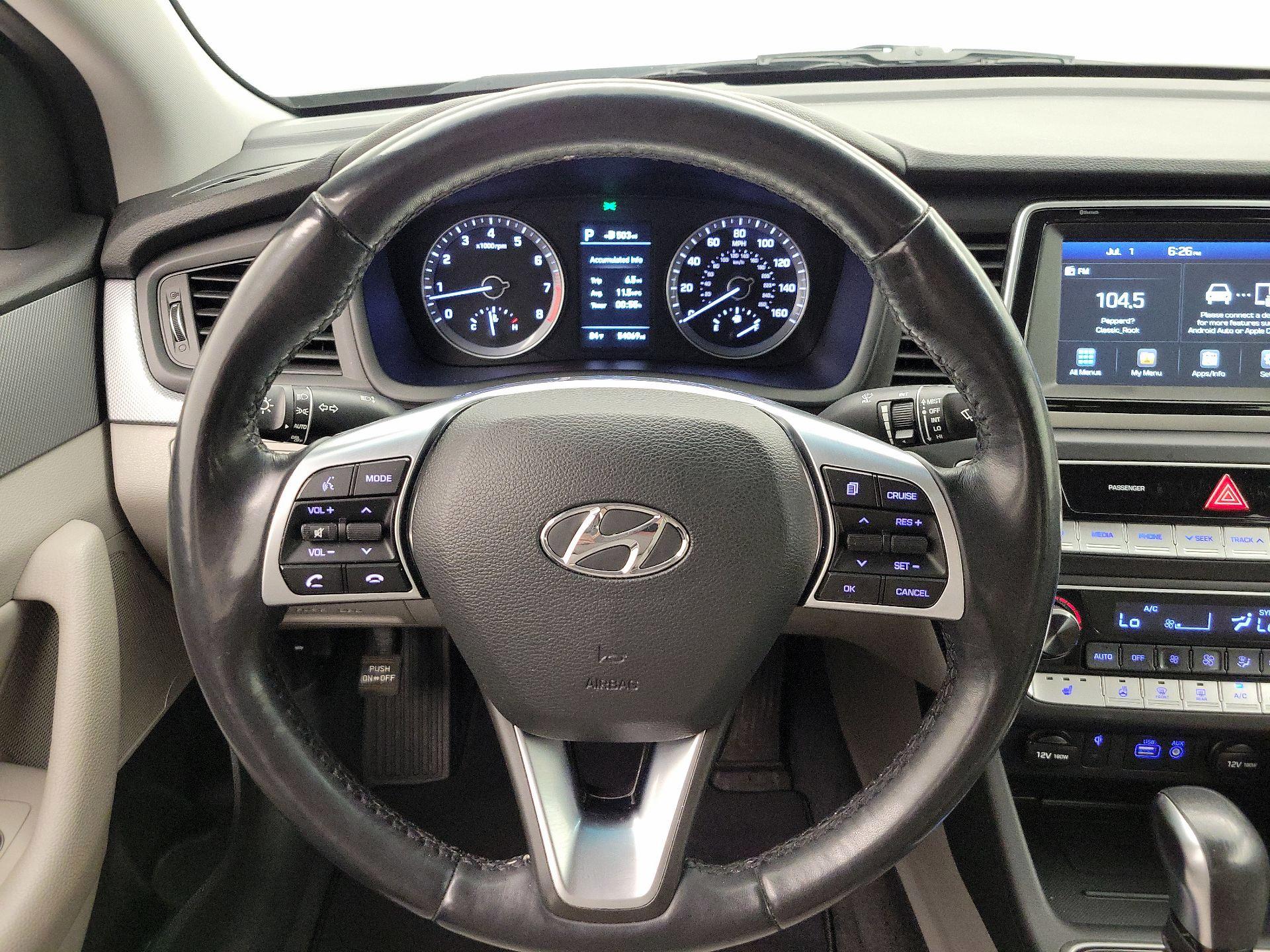 Thumbnail: 2019 Hyundai Sonata - 10