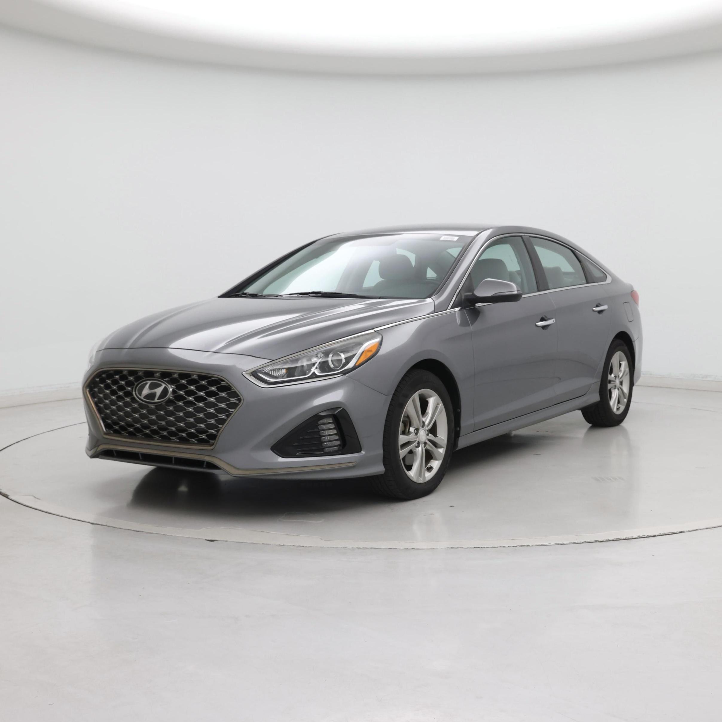 Thumbnail: 2019 Hyundai Sonata - 4