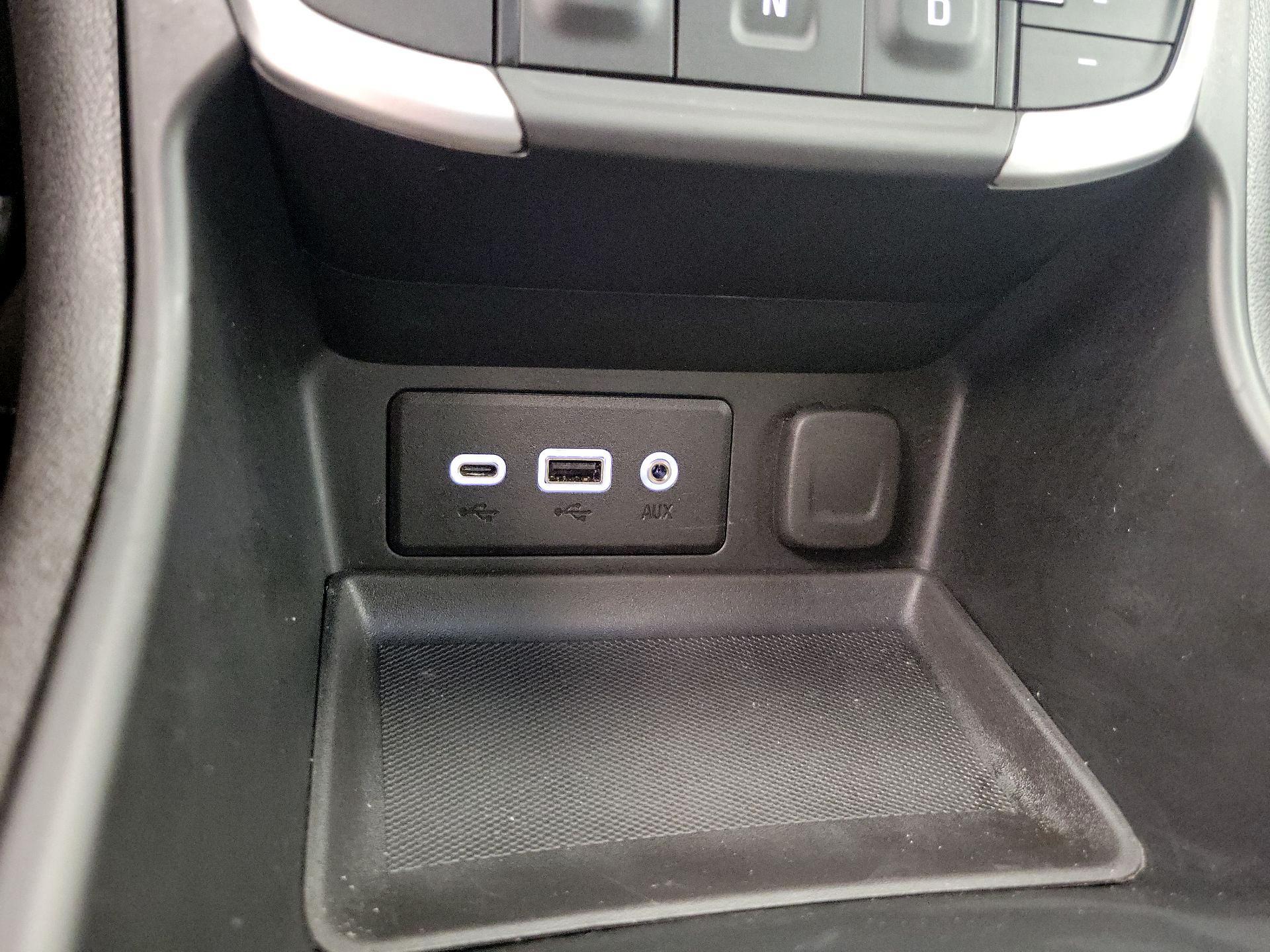 Thumbnail: 2023 GMC Terrain - 18