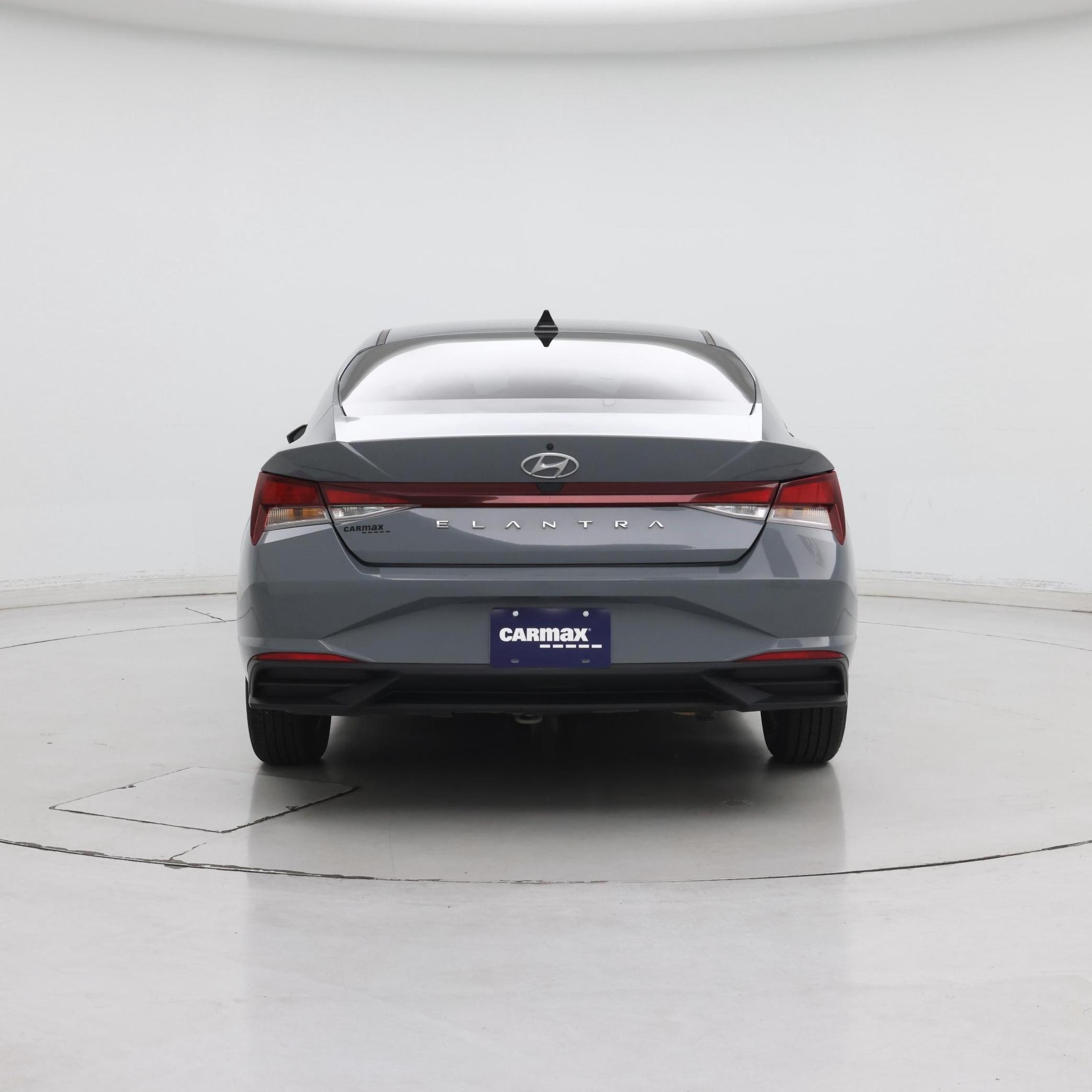 Thumbnail: 2022 Hyundai Elantra - 6