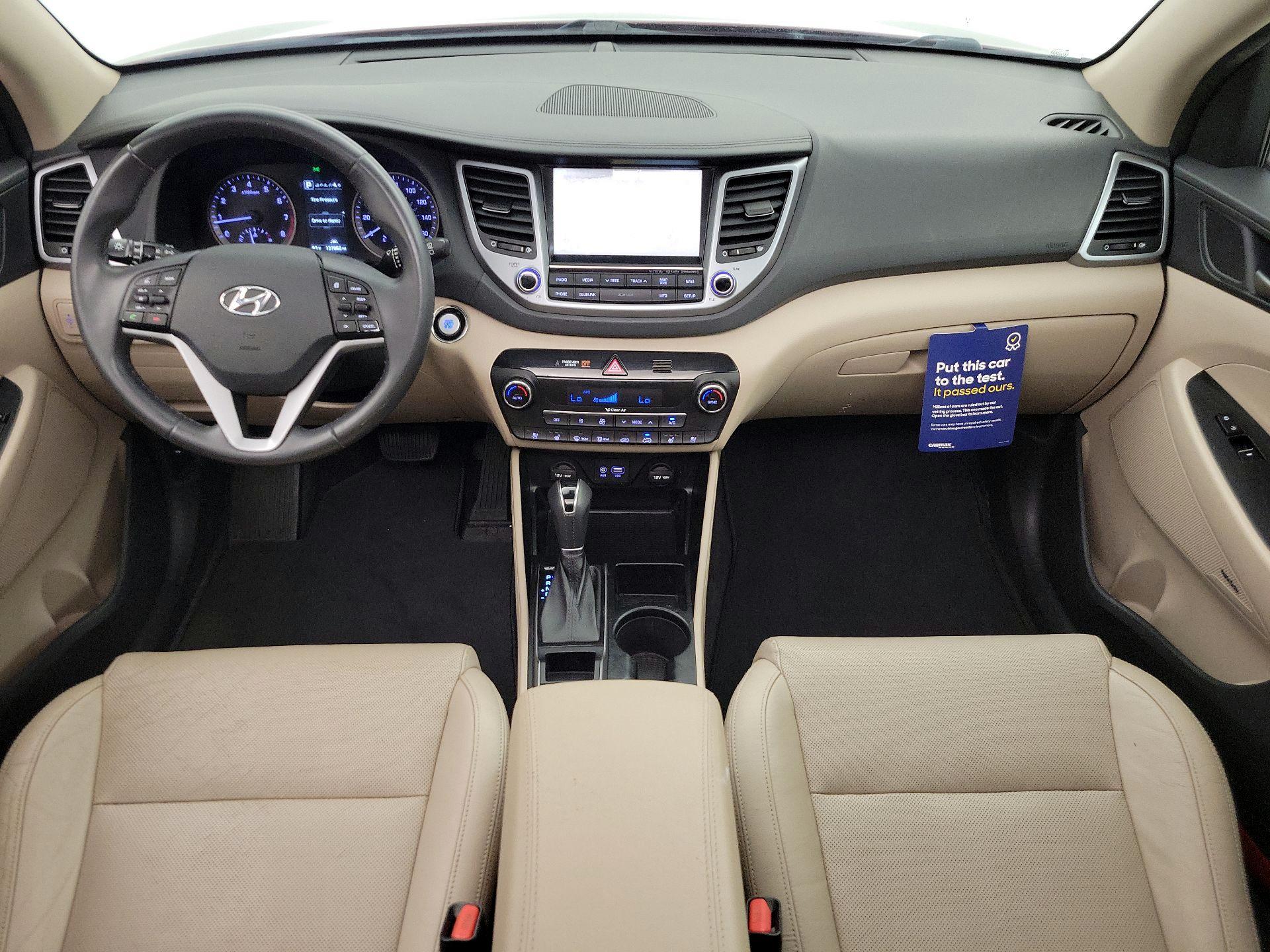 Thumbnail: 2017 Hyundai Tucson - 9
