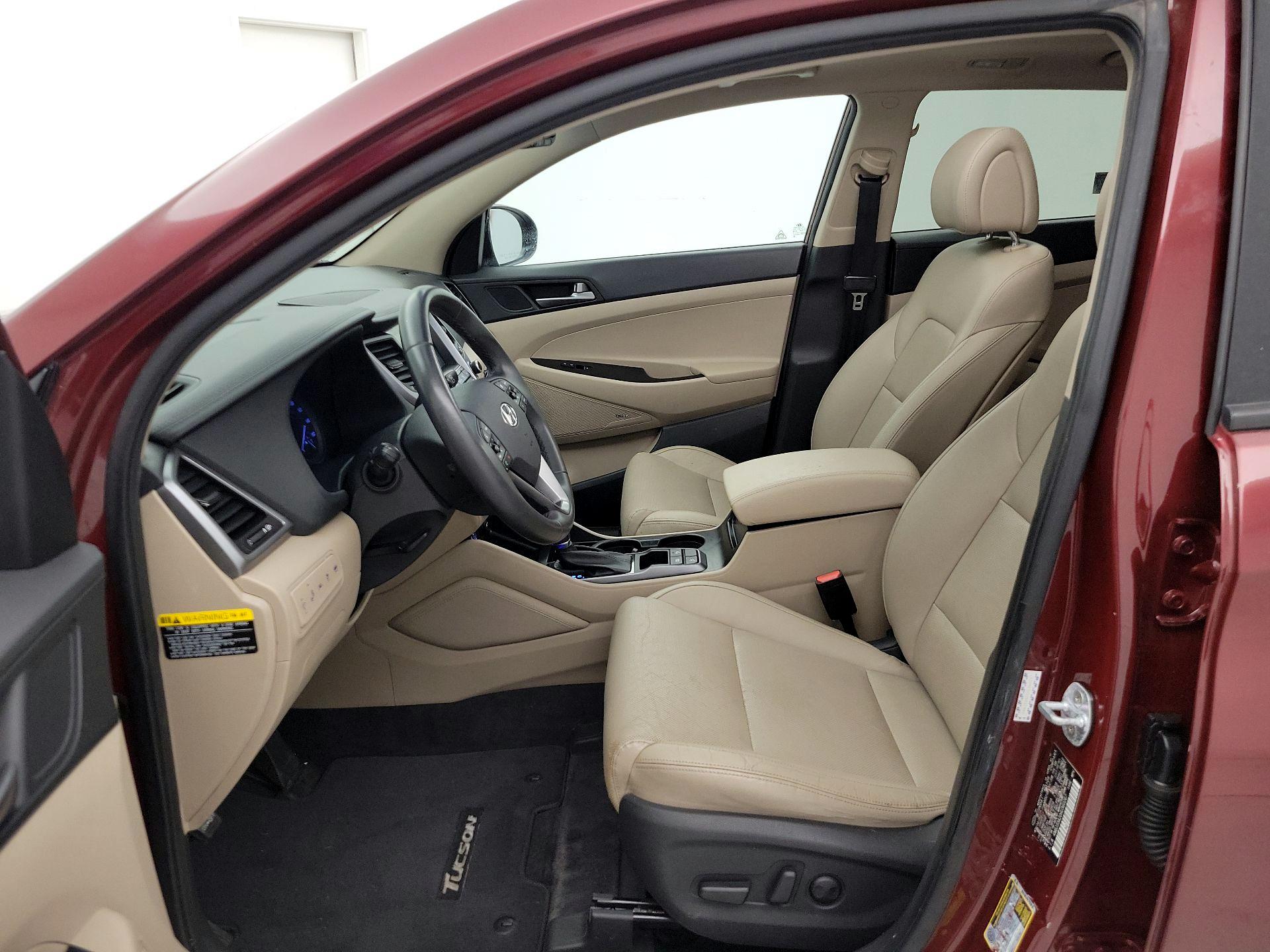 Thumbnail: 2017 Hyundai Tucson - 11
