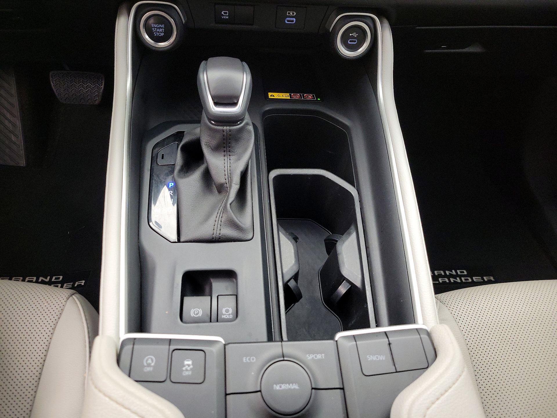 Thumbnail: 2024 Toyota Grand Highlander - 17