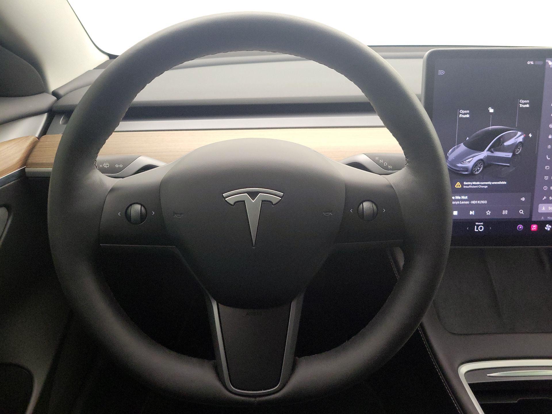 Thumbnail: 2023 Tesla Model 3 - 10