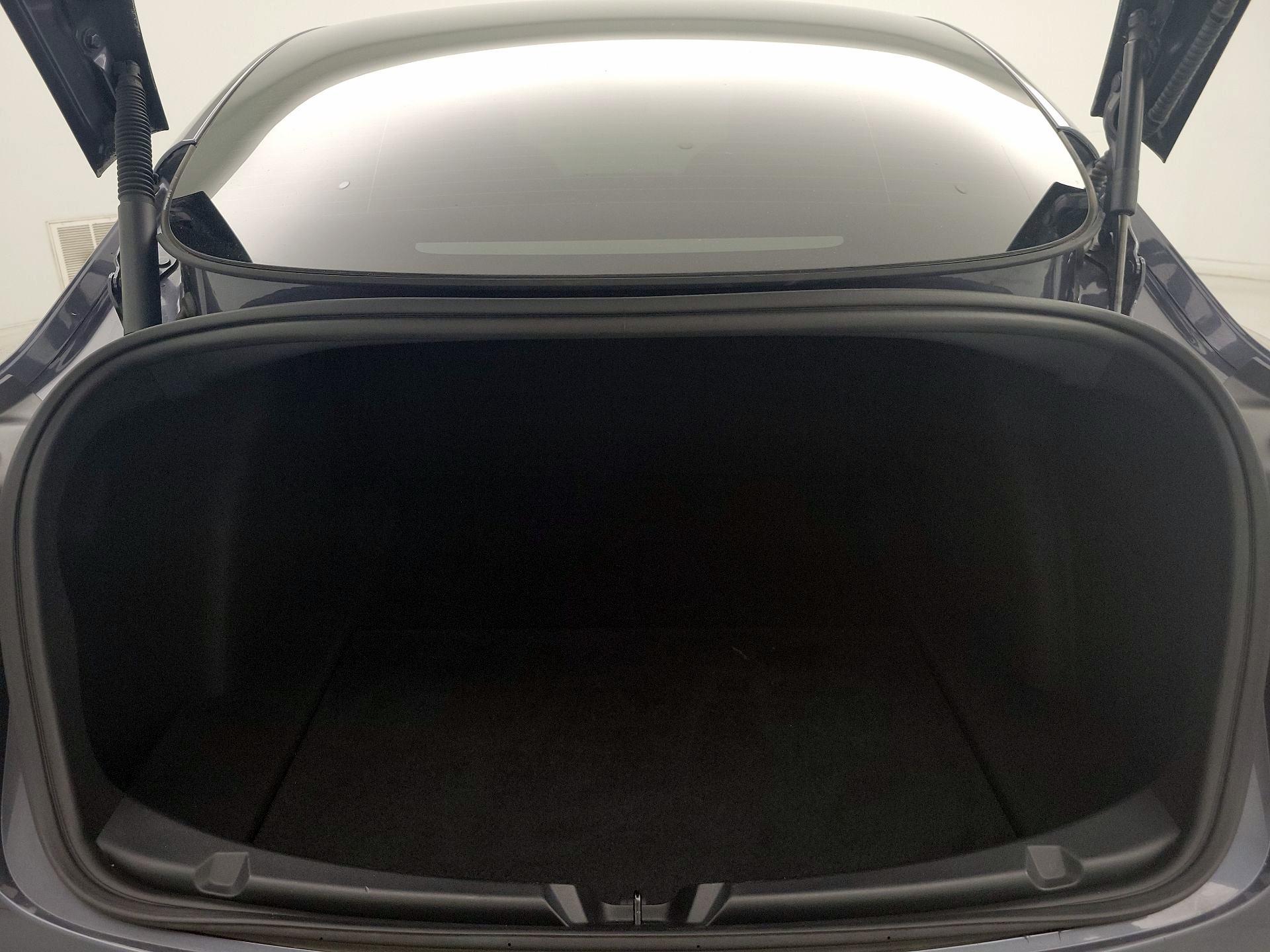 Thumbnail: 2023 Tesla Model 3 - 20