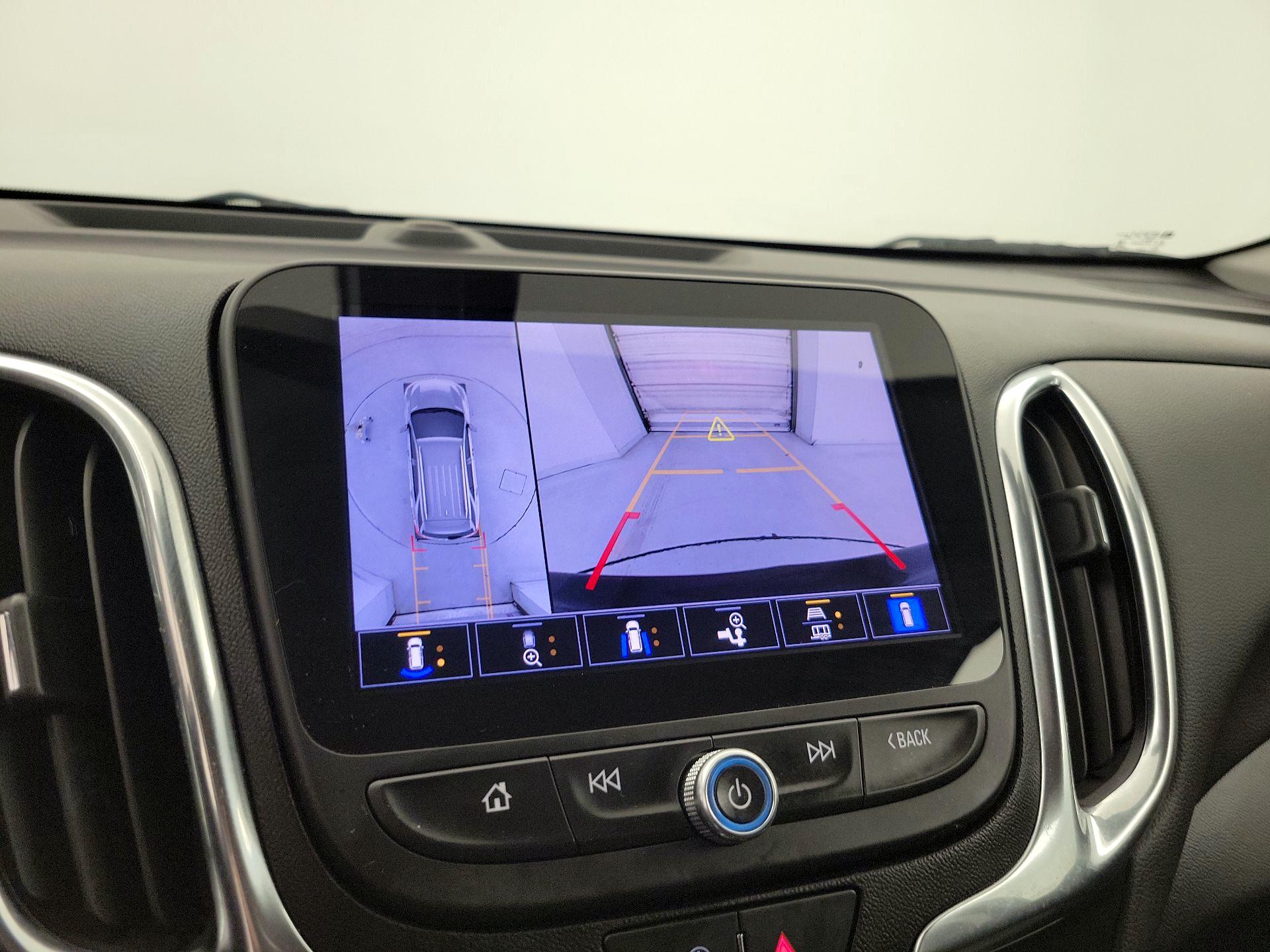 Thumbnail: 2022 Chevrolet Equinox - 14