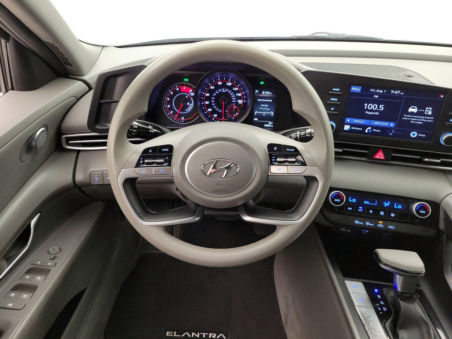 Thumbnail: 2021 Hyundai Elantra - 10