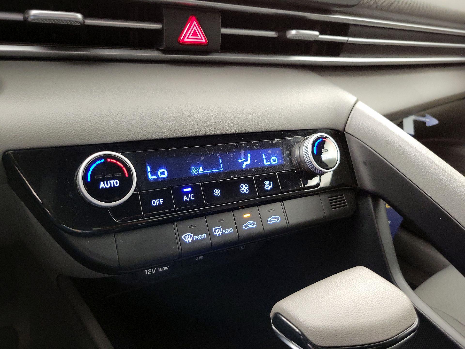 Thumbnail: 2021 Hyundai Elantra - 16