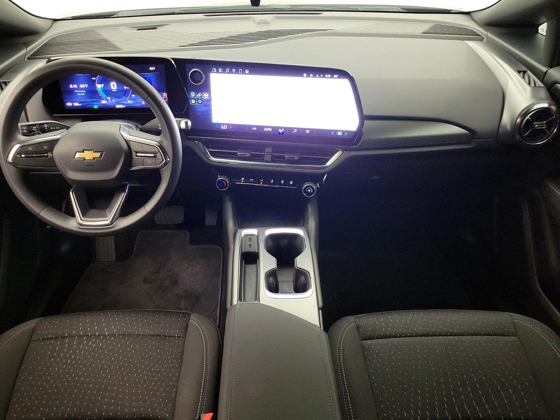 Thumbnail: 2025 Chevrolet Equinox - 9