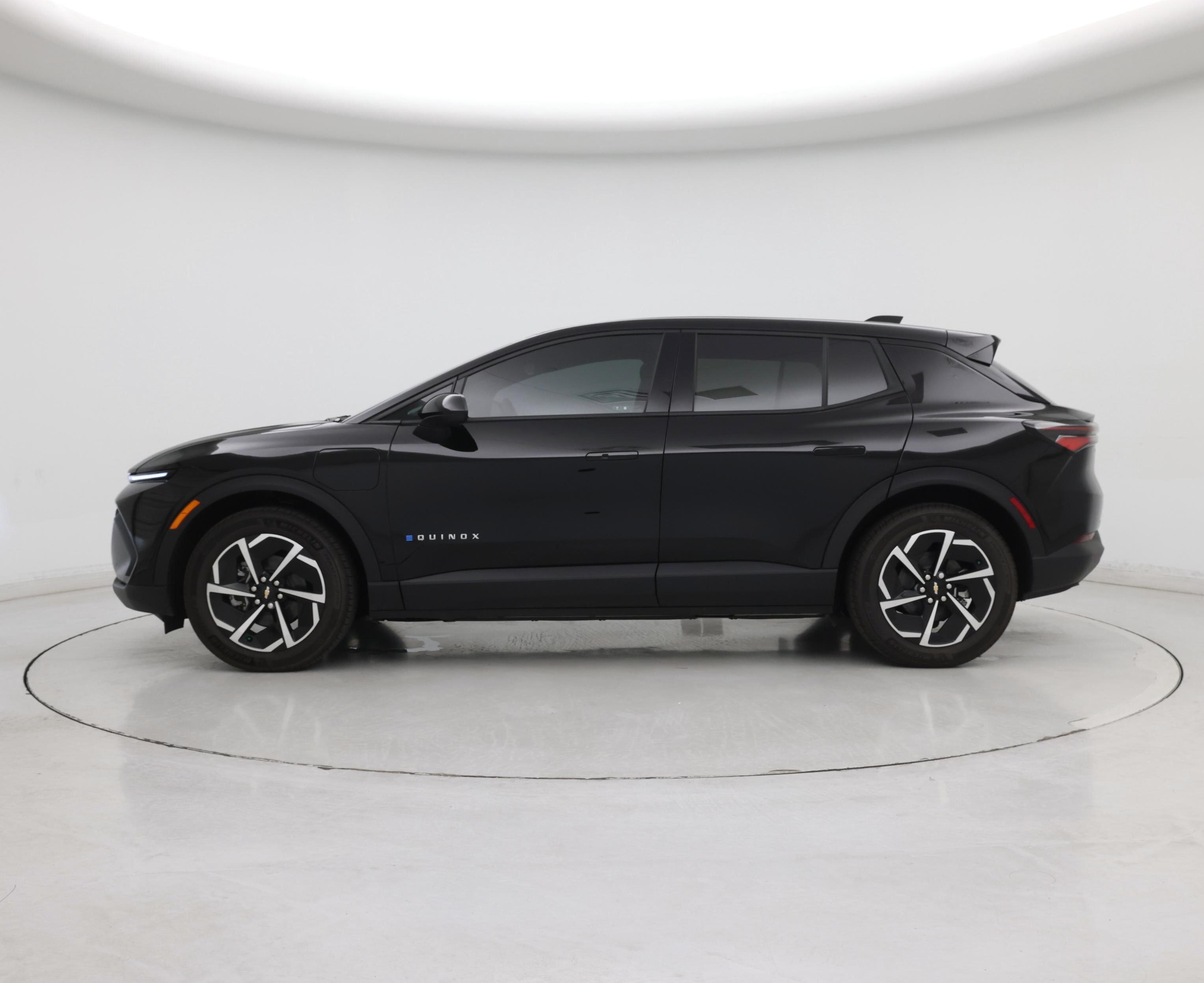Thumbnail: 2025 Chevrolet Equinox - 3