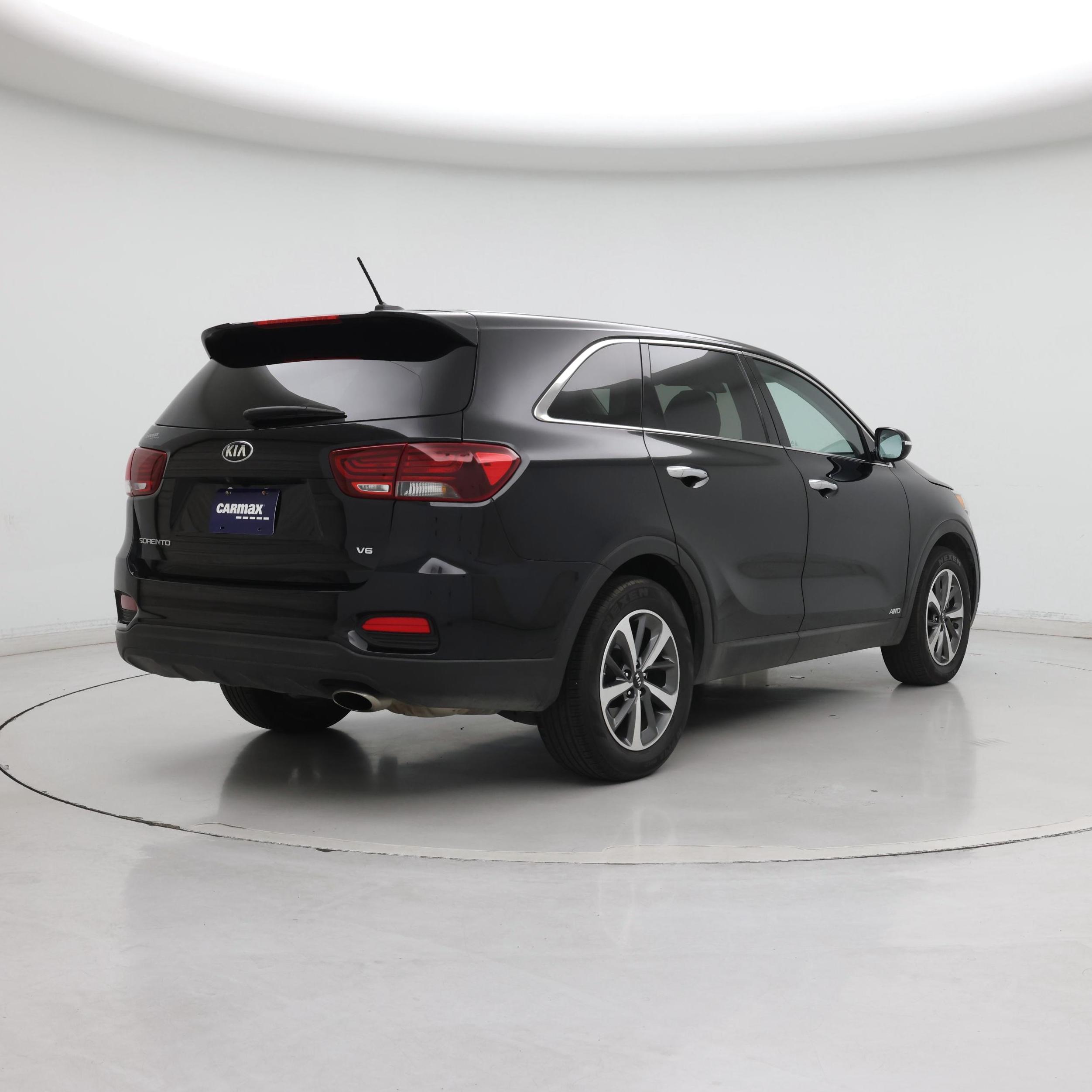 Thumbnail: 2020 Kia Sorento - 8