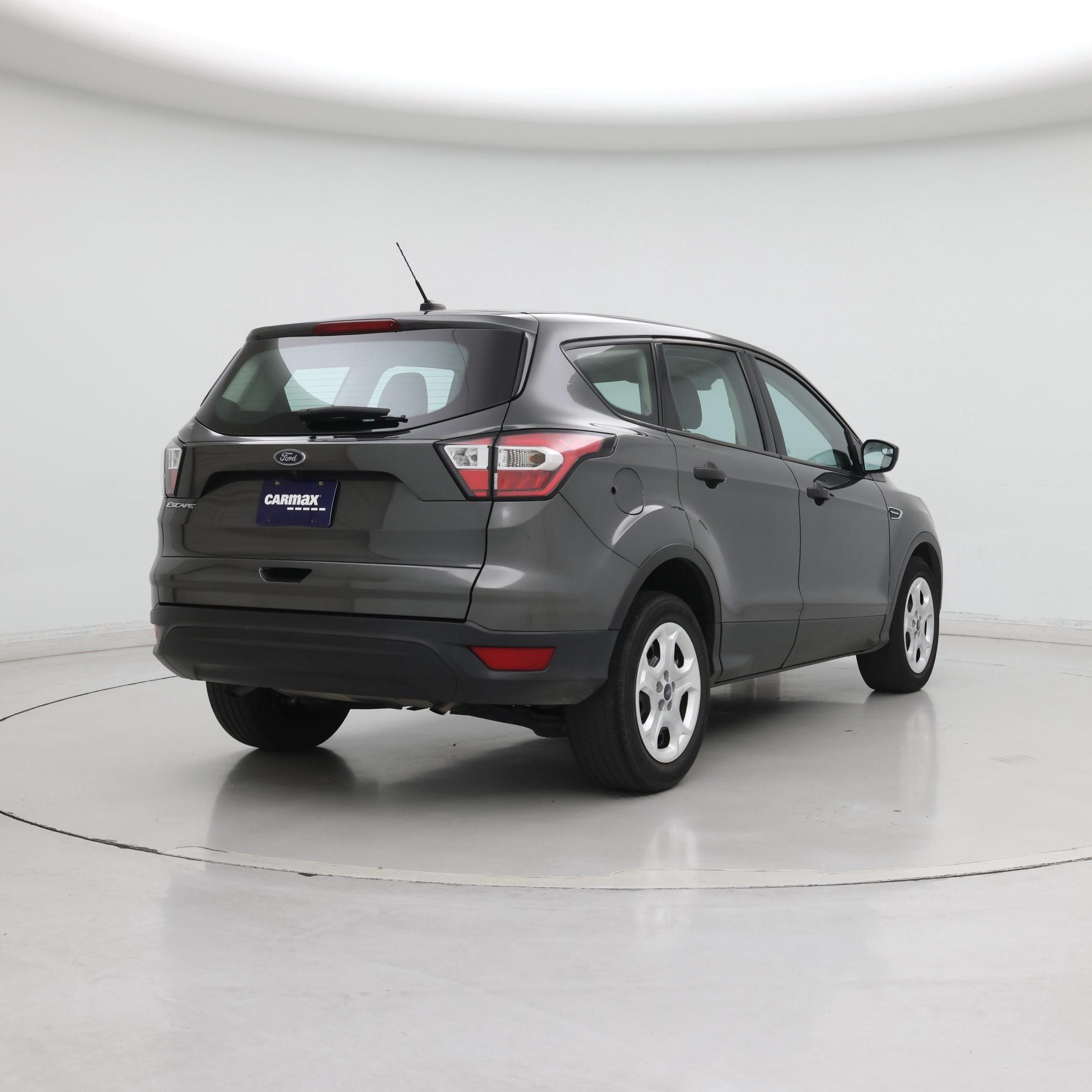 Thumbnail: 2017 Ford Escape - 8