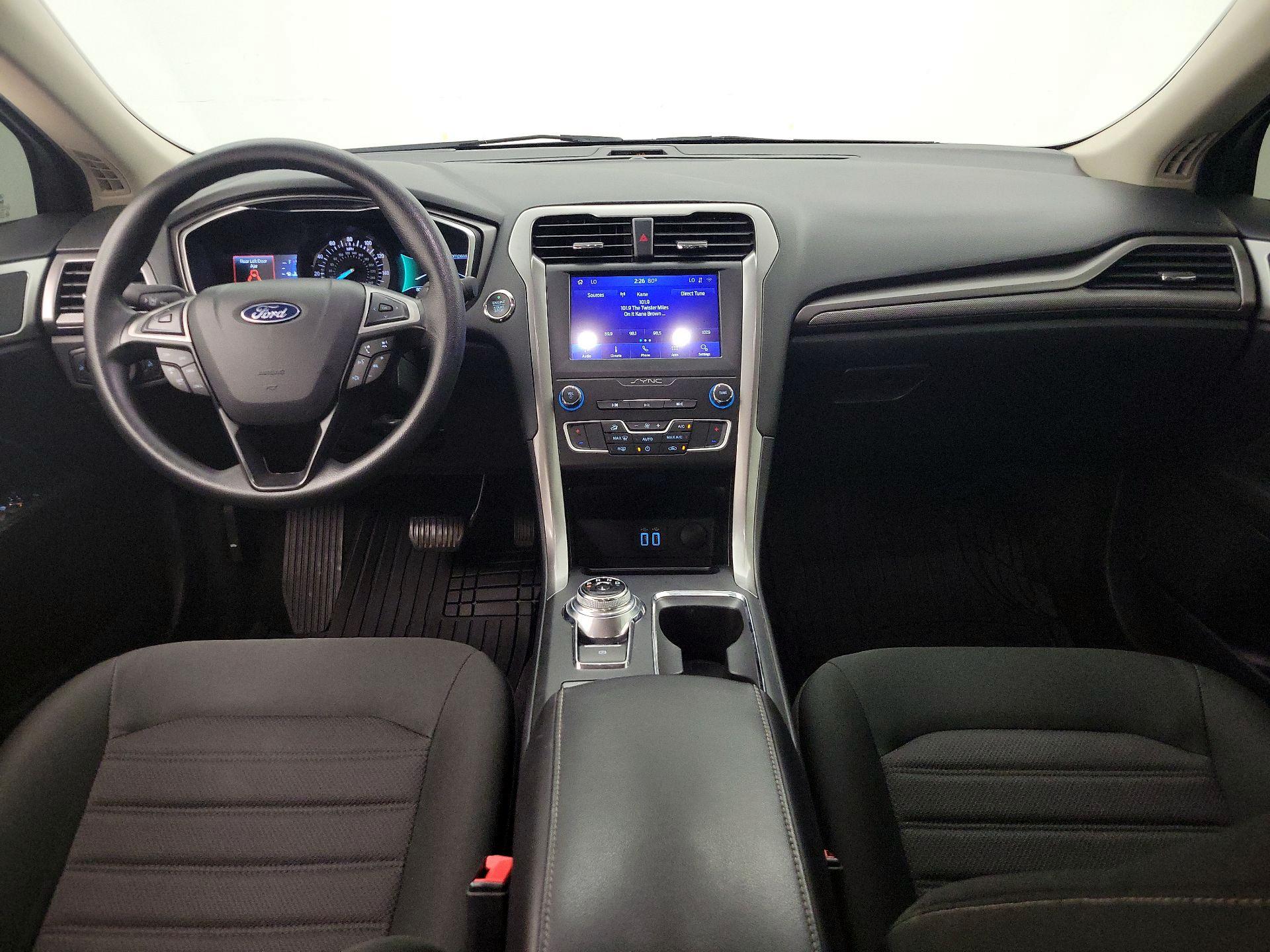 Thumbnail: 2020 Ford Fusion - 9